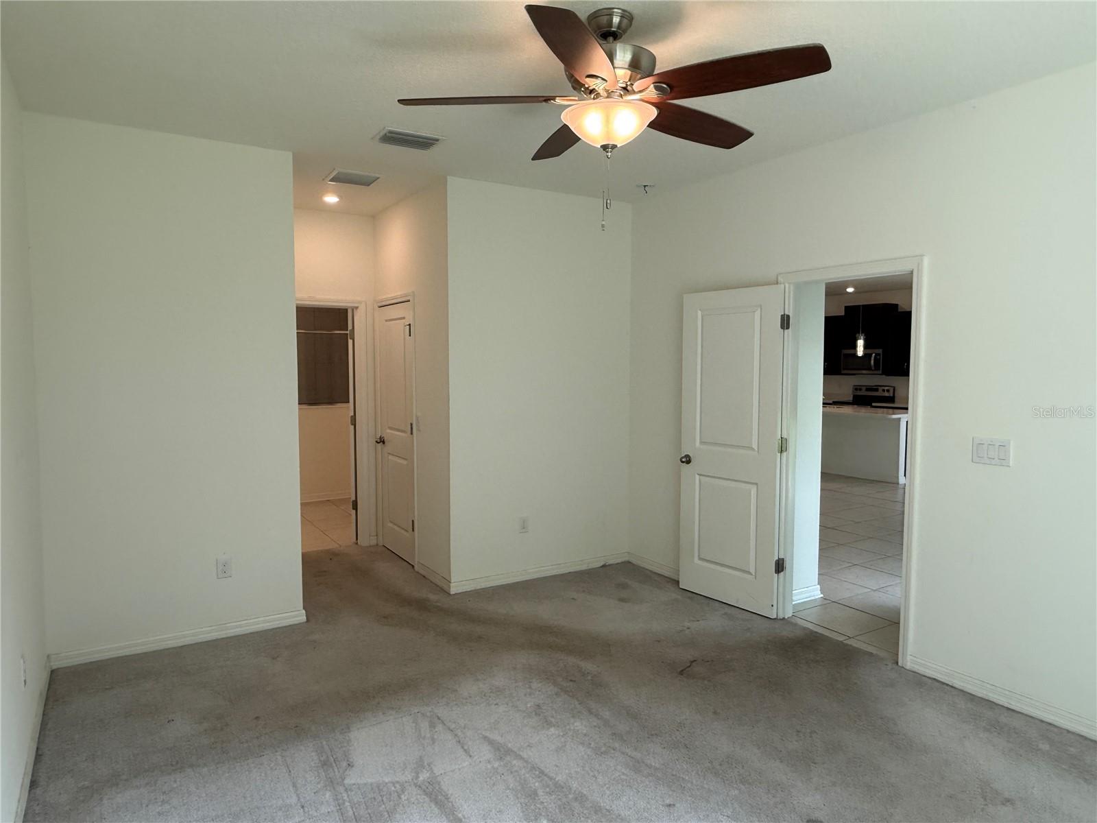 13933 NESBIT CT — photo 17