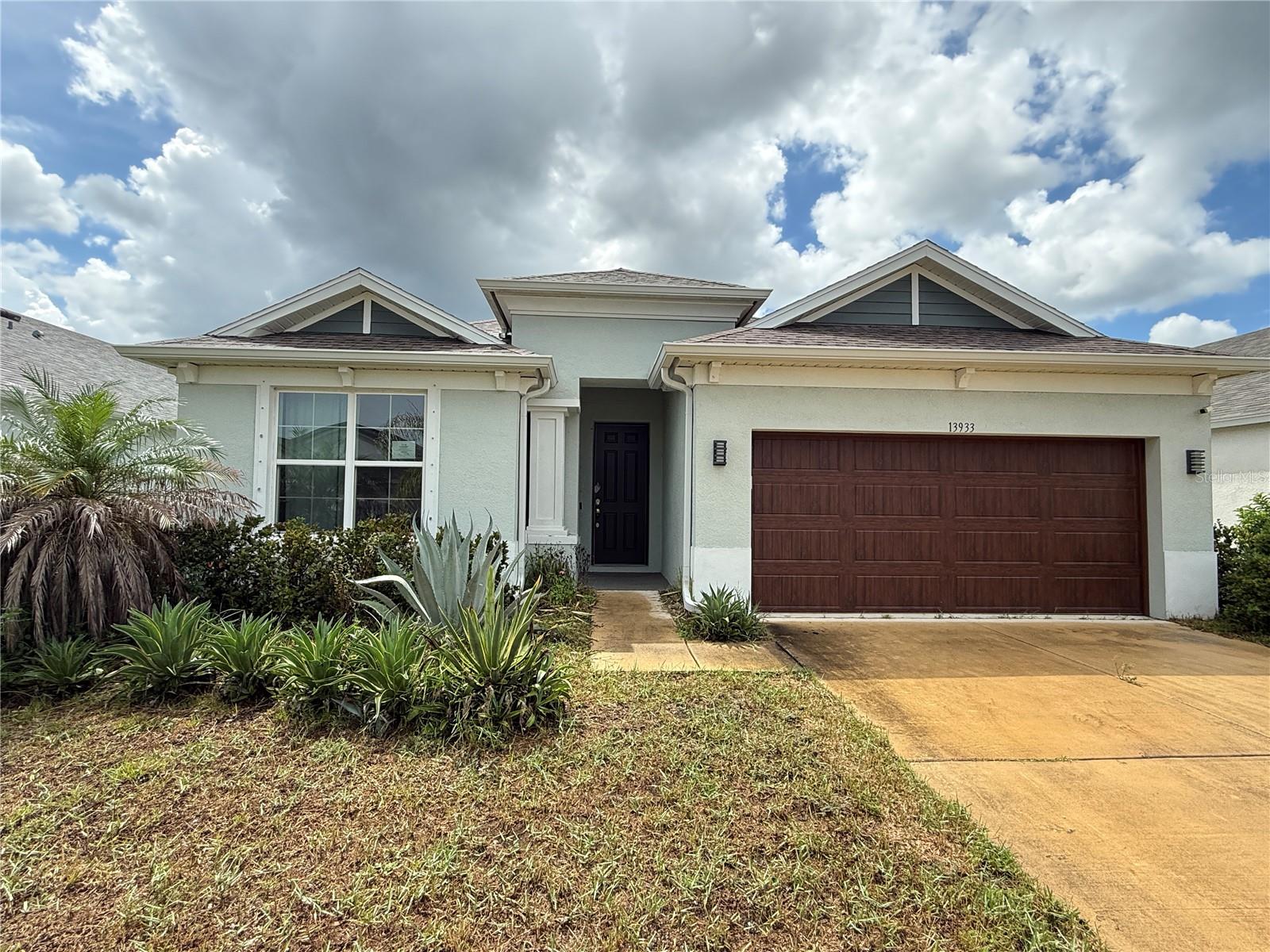 13933 NESBIT CT — photo 2