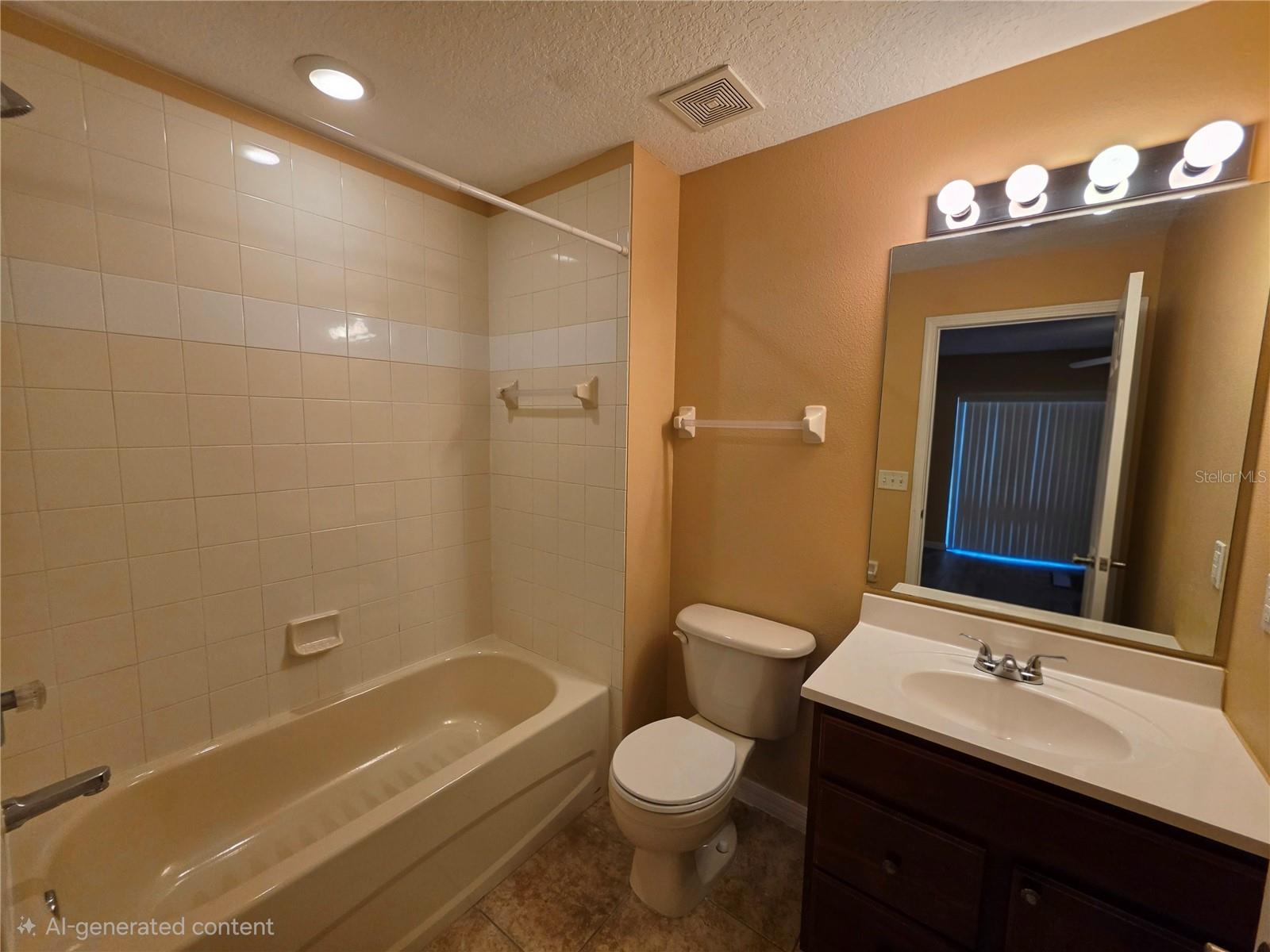 2425 MIDDLETON GROVE DR — photo 12