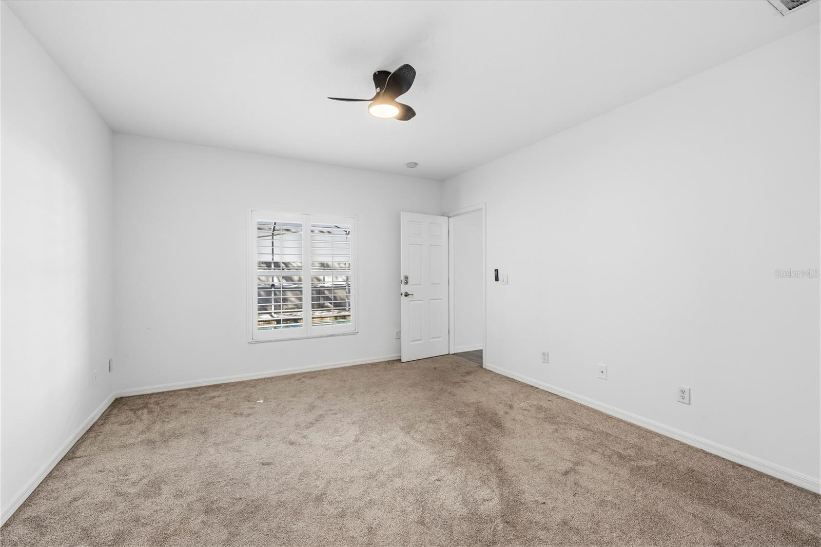 605 CYPRESS PARK AVE — photo 30