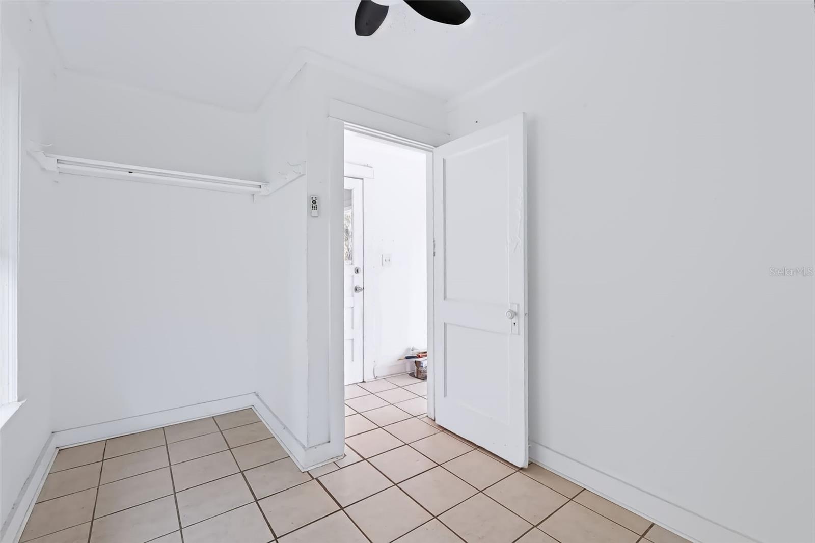 208 VINE AVE #1,2,3,4 — photo 30
