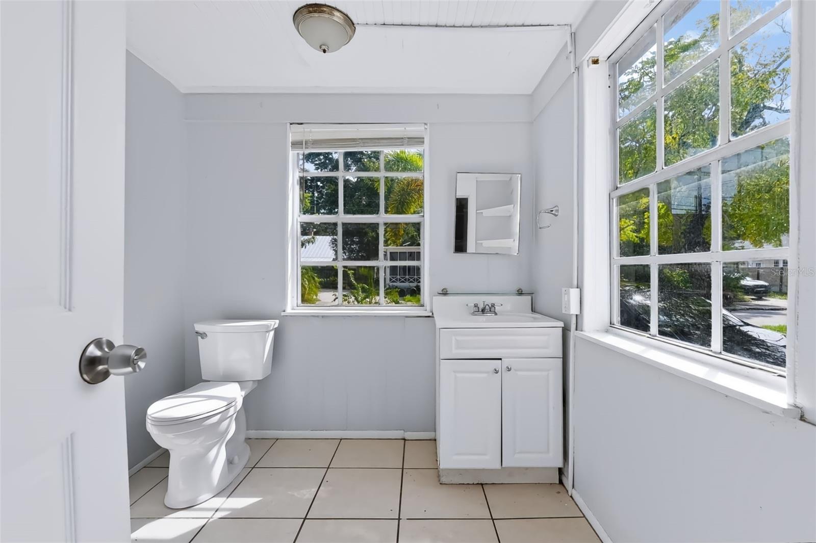 208 VINE AVE #1,2,3,4 — photo 17