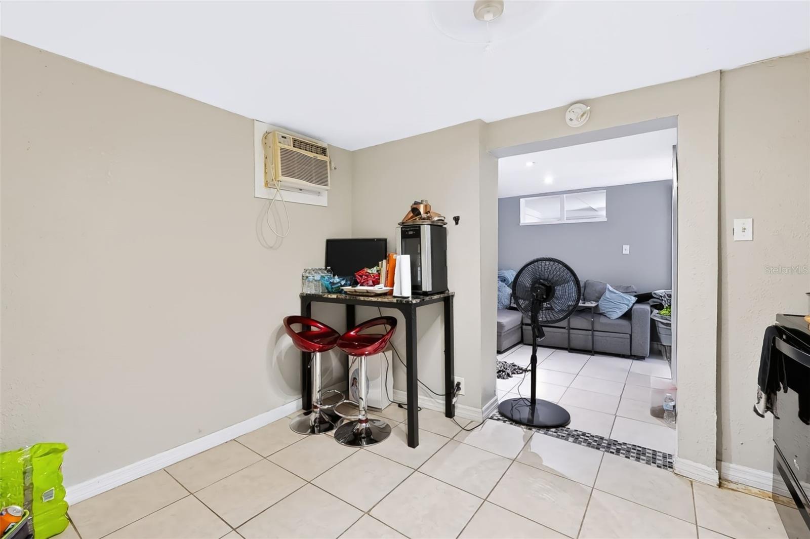 208 VINE AVE #1,2,3,4 — photo 48