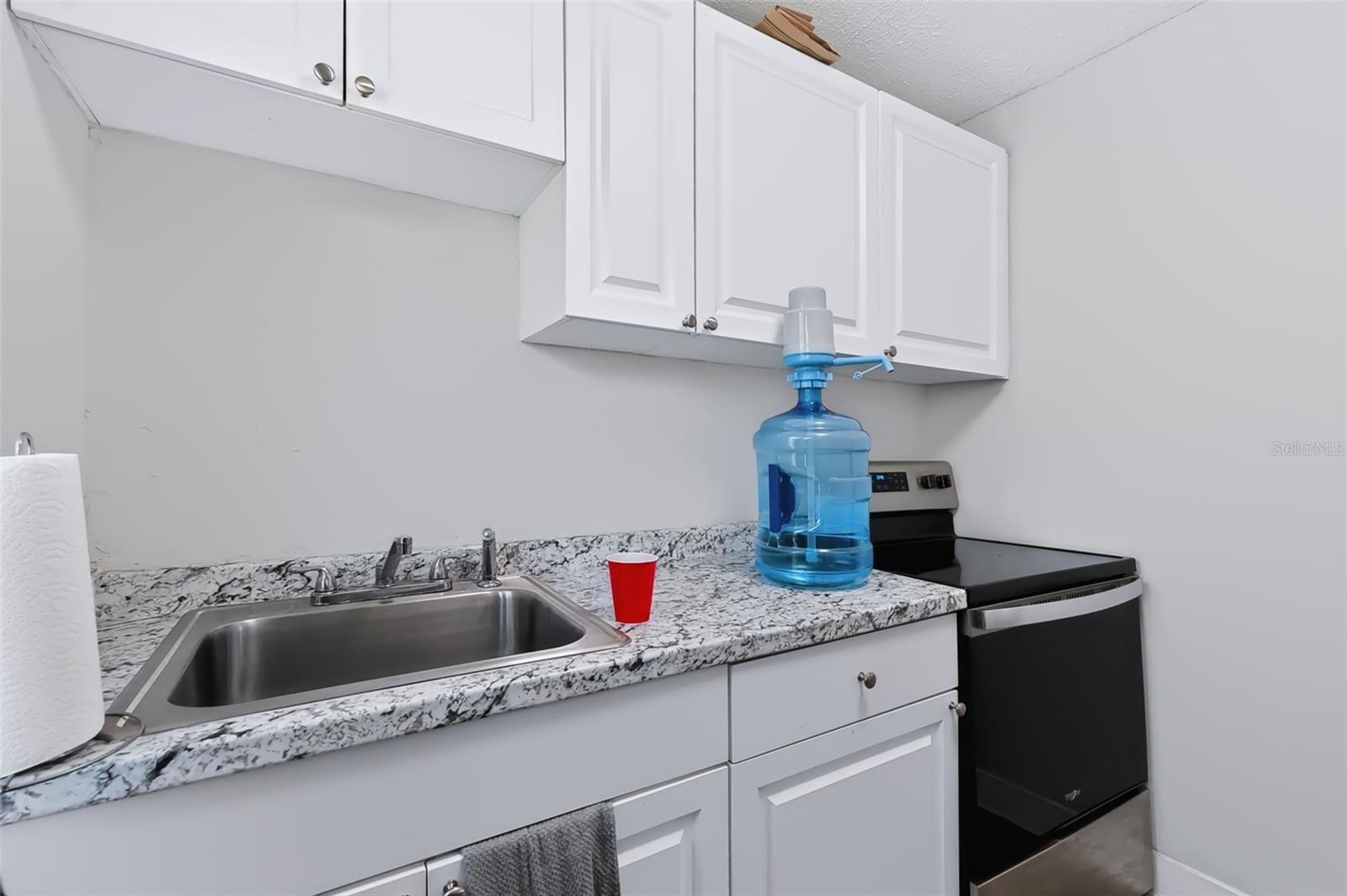 208 VINE AVE #1,2,3,4 — photo 42