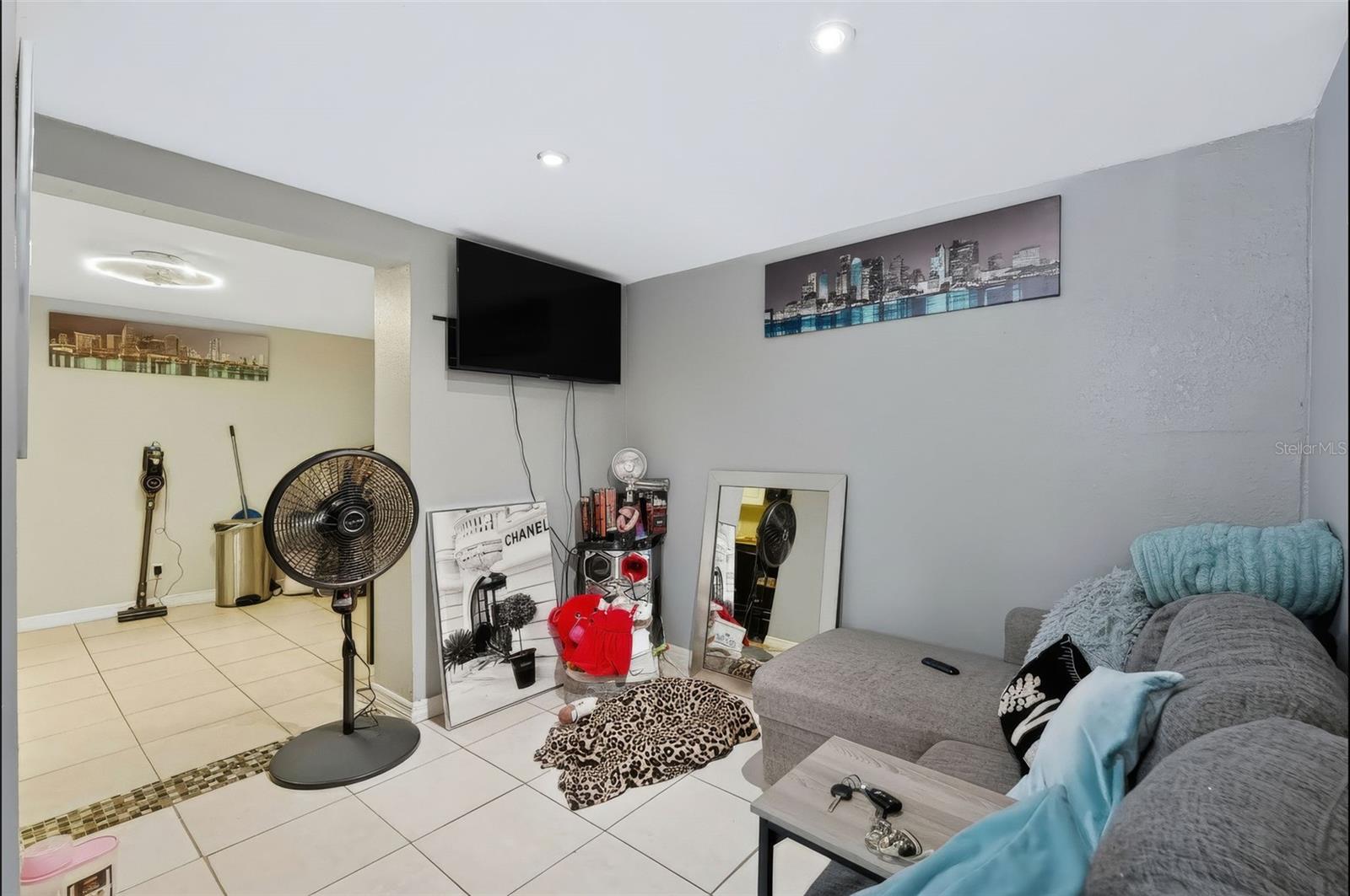 208 VINE AVE #1,2,3,4 — photo 49
