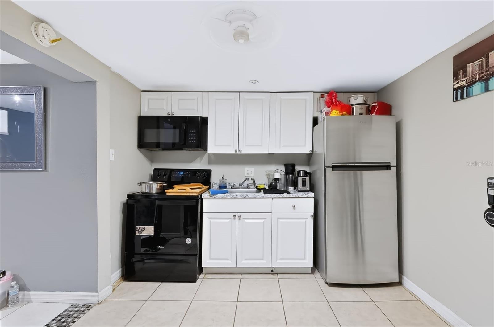 208 VINE AVE #1,2,3,4 — photo 46