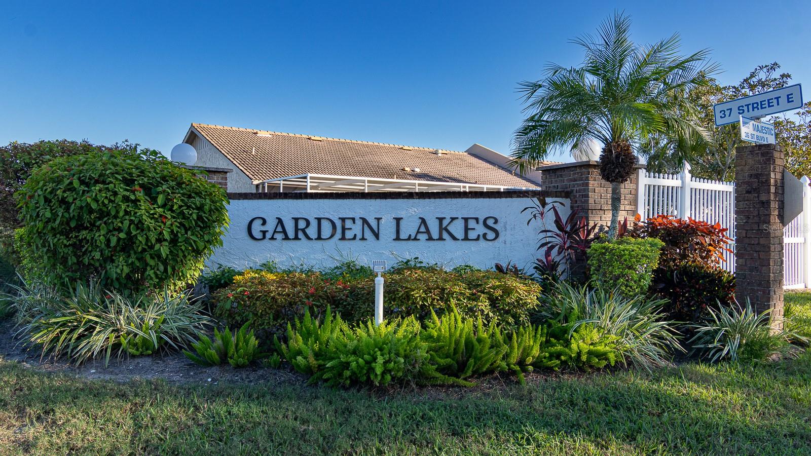 5809 GARDEN LAKES MAJESTIC — photo 45