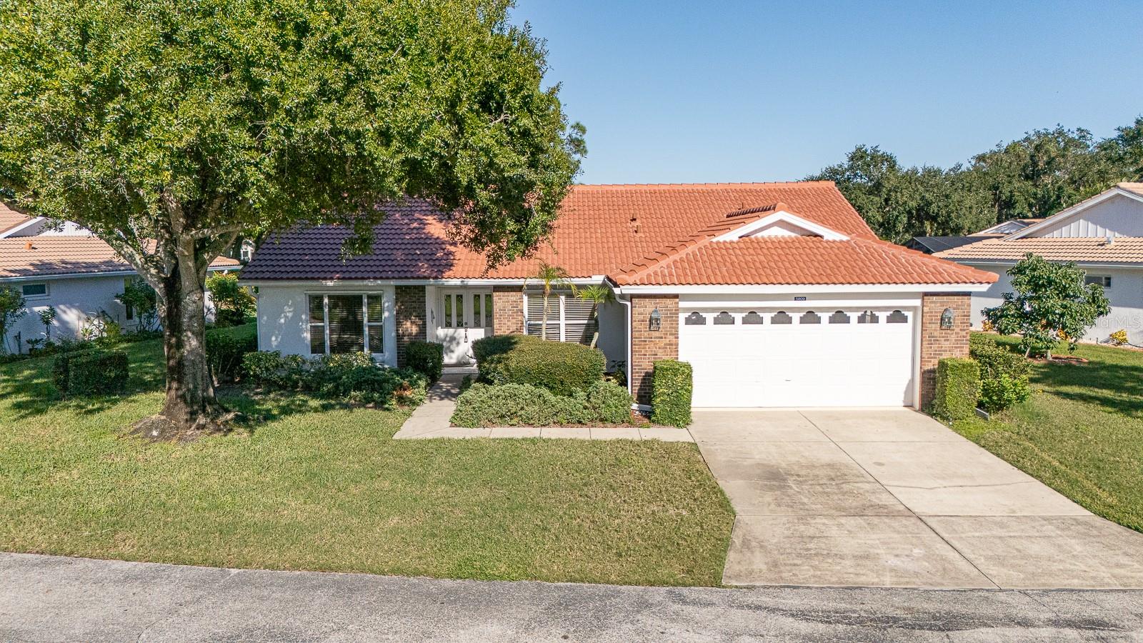 5809 GARDEN LAKES MAJESTIC — photo 2