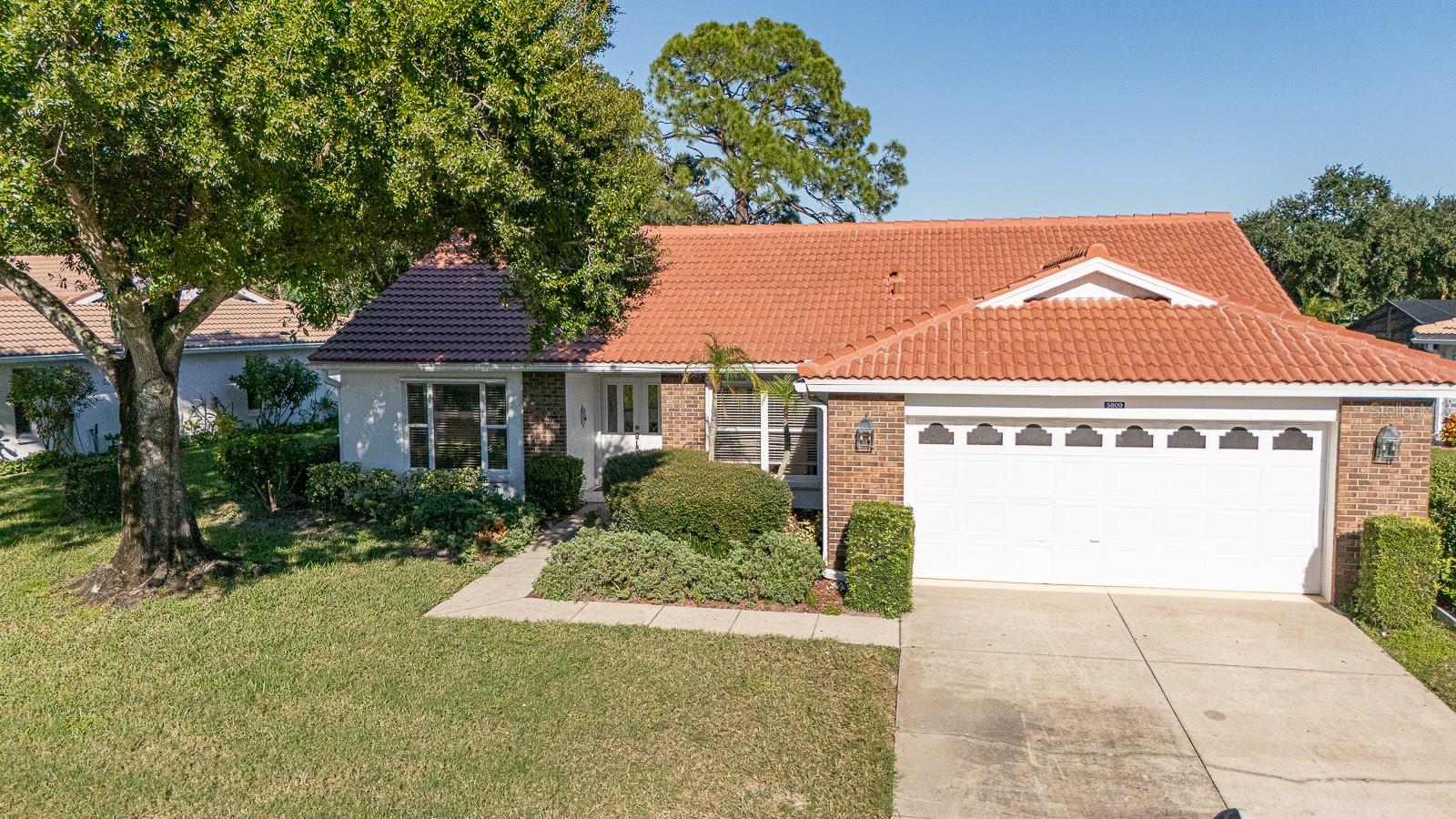 5809 GARDEN LAKES MAJESTIC — photo 3