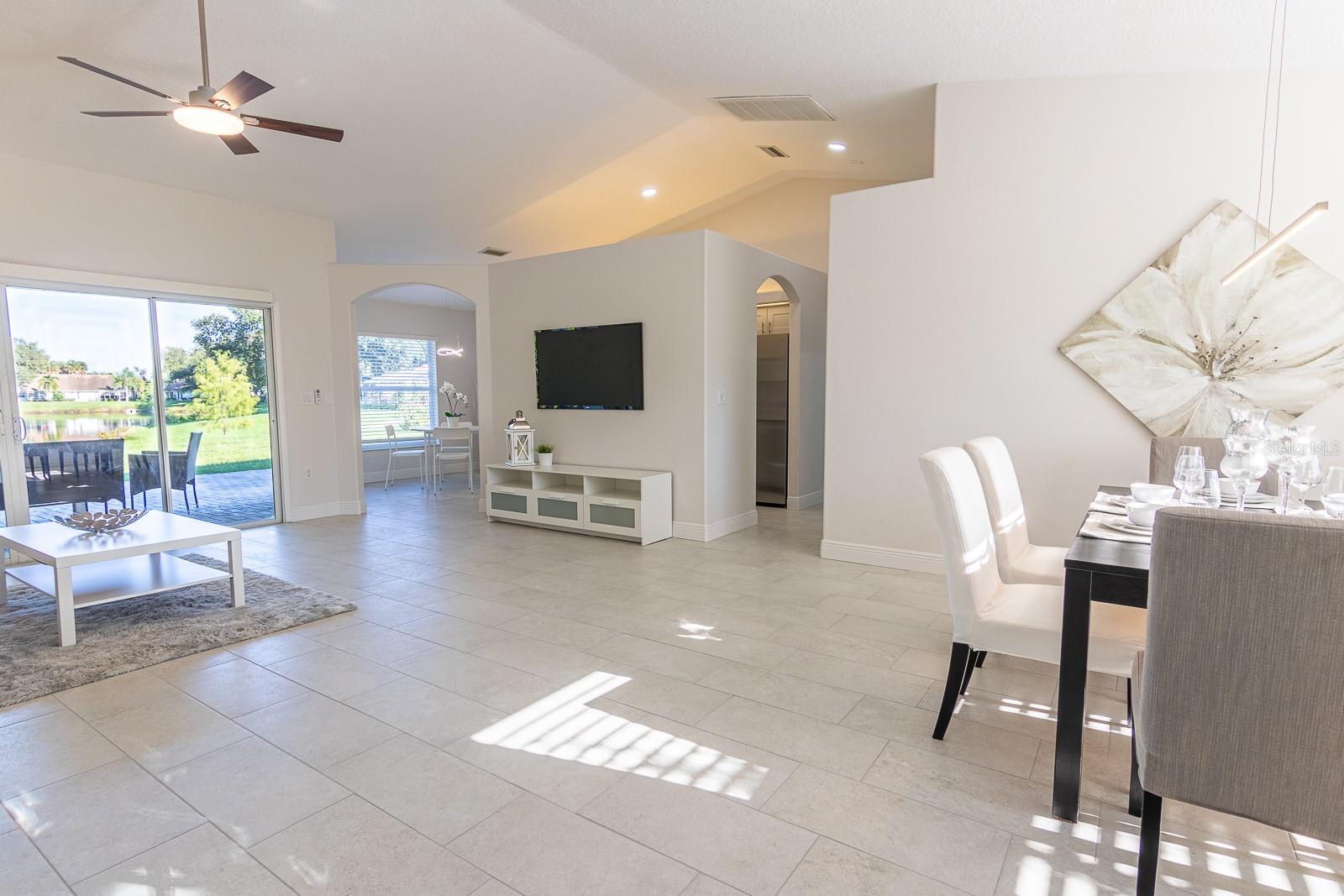 5809 GARDEN LAKES MAJESTIC — photo 5