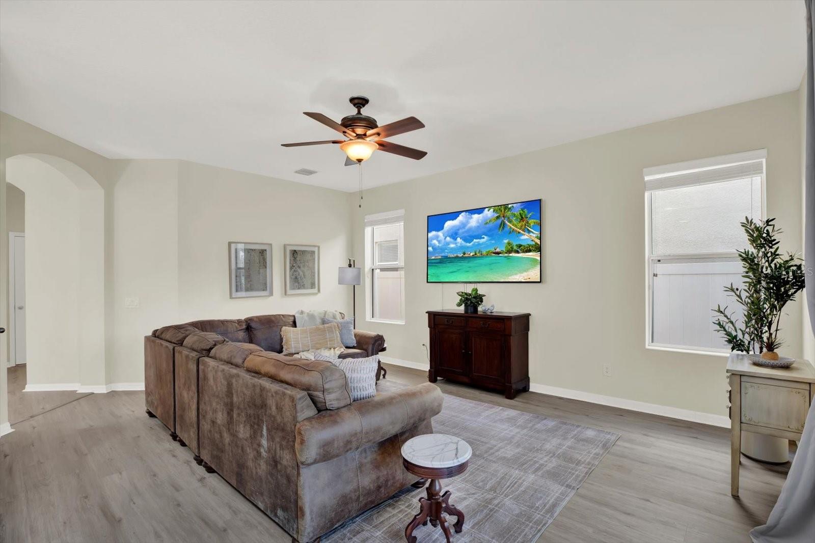 7127 FOREST MERE DR — photo 23