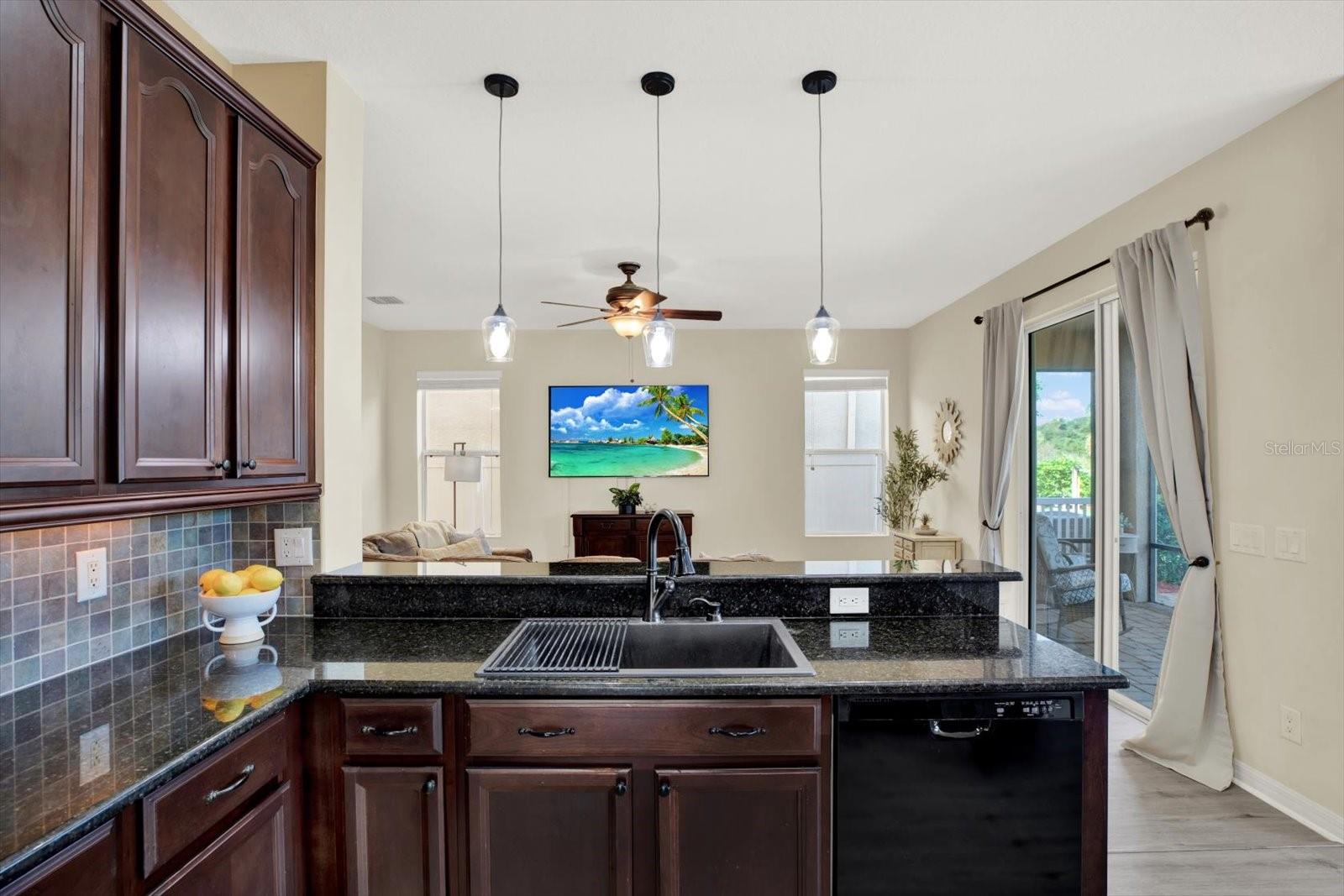 7127 FOREST MERE DR — photo 20