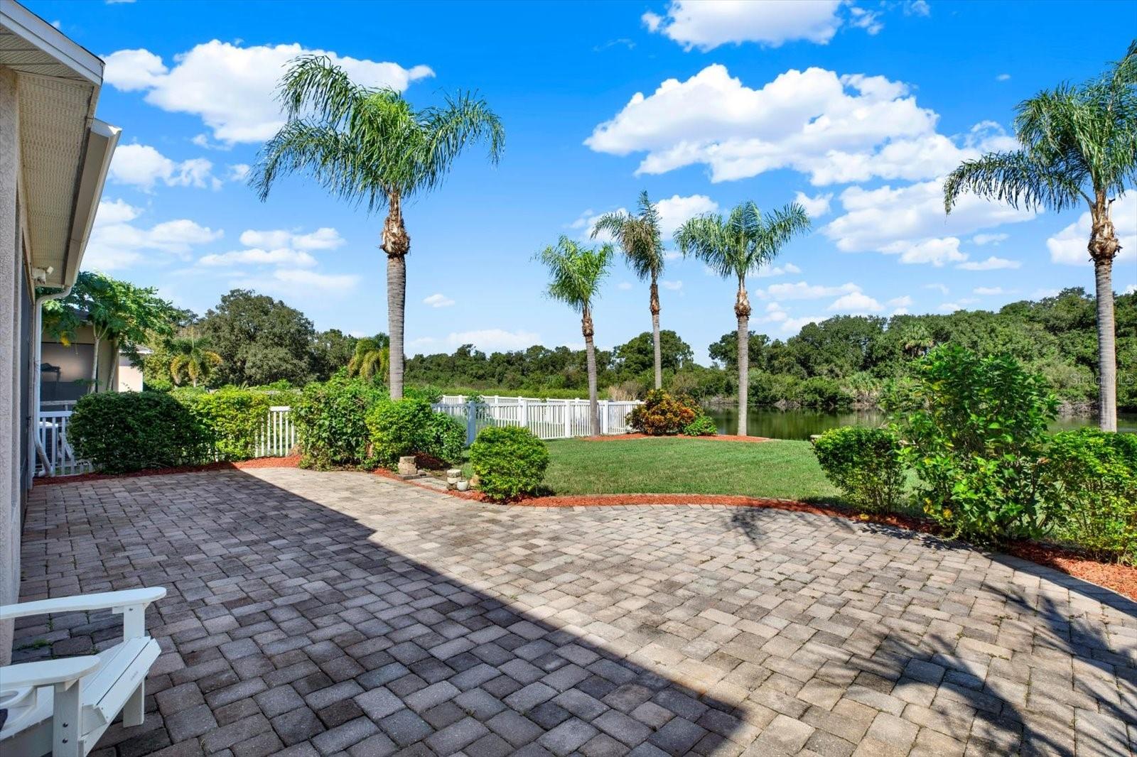 7127 FOREST MERE DR — photo 52