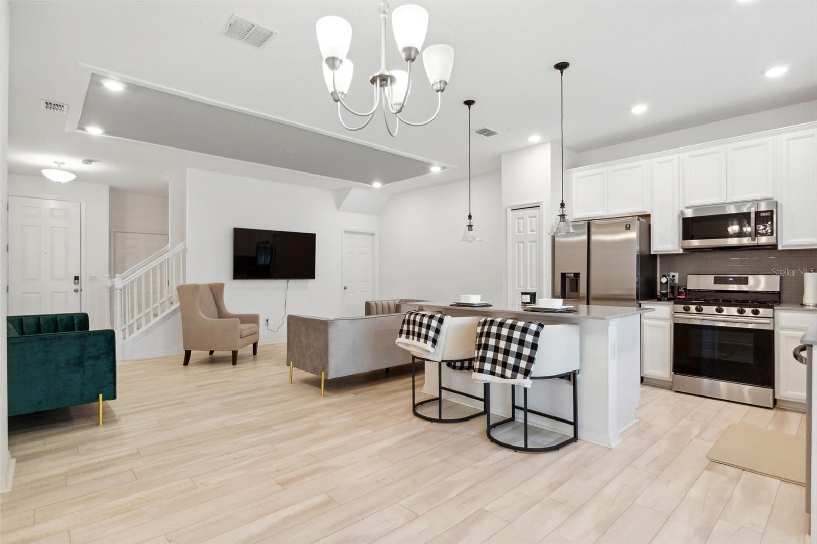 5732 SKYTOP DR — photo 10