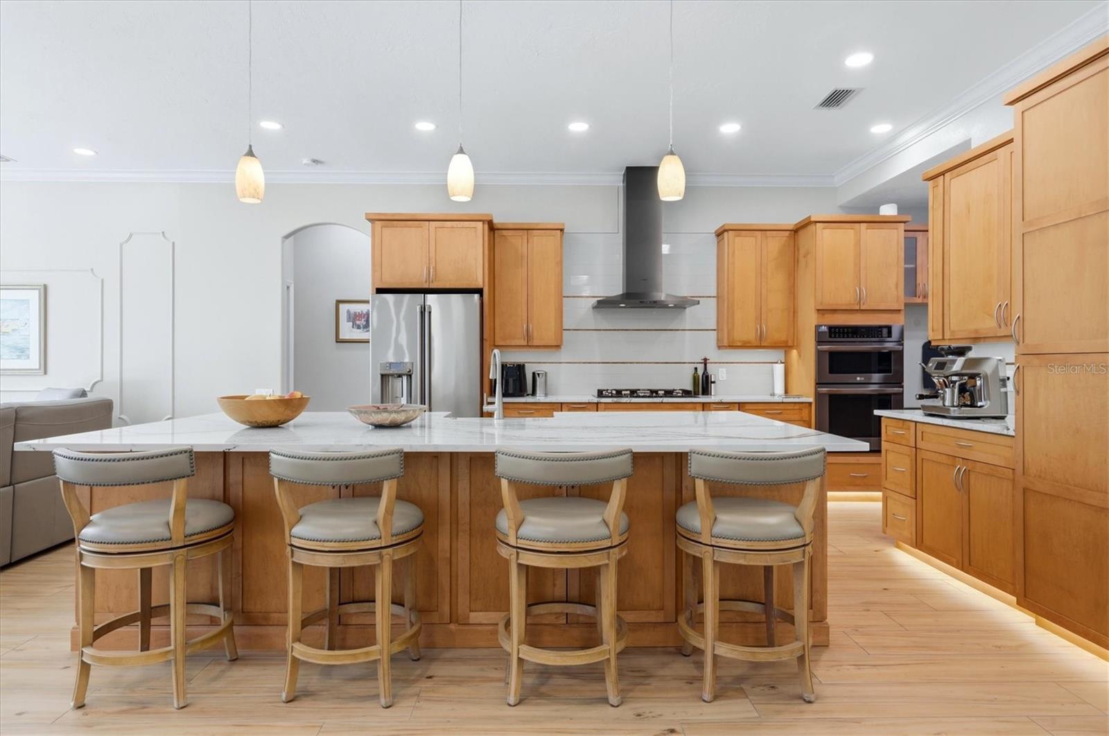 7660 HARRINGTON LN — photo 17