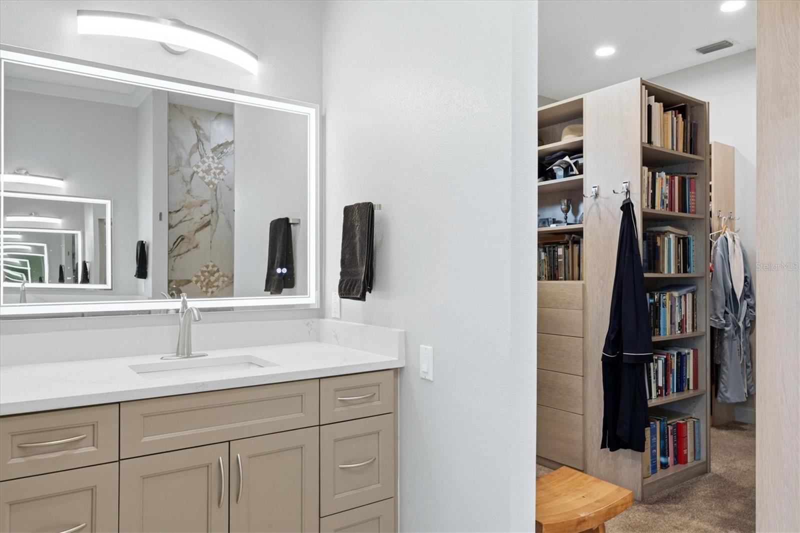 7660 HARRINGTON LN — photo 32