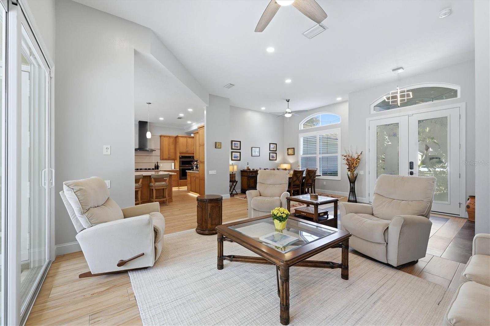7660 HARRINGTON LN — photo 13