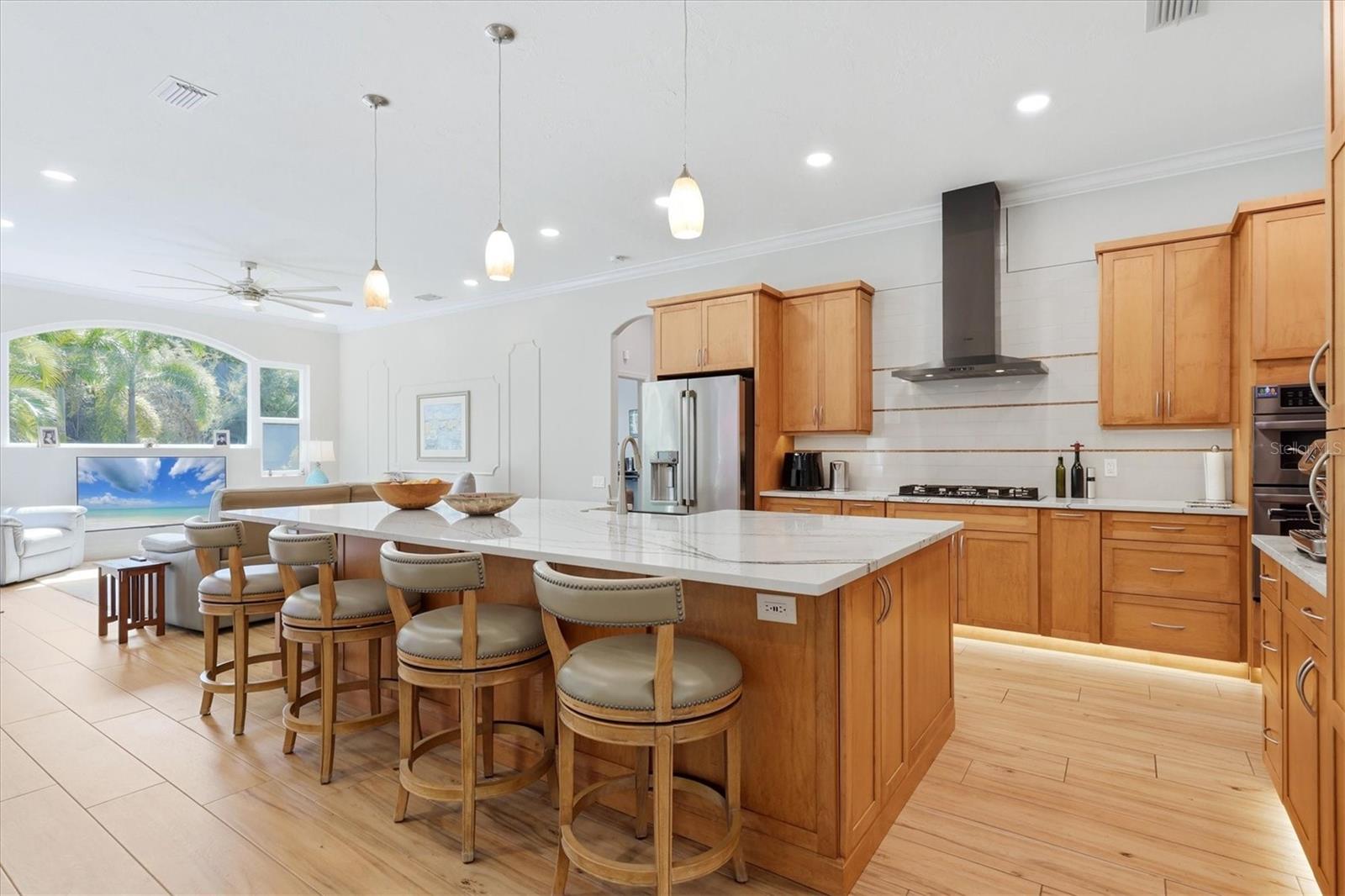 7660 HARRINGTON LN — photo 16