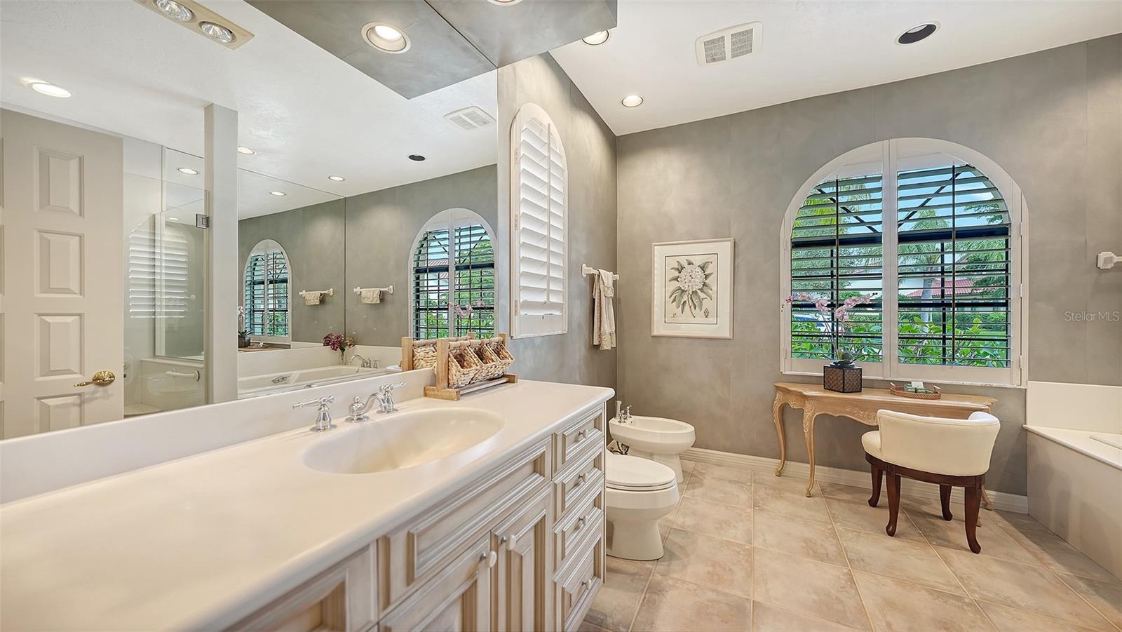 4543 LAS BRISAS LN — photo 25