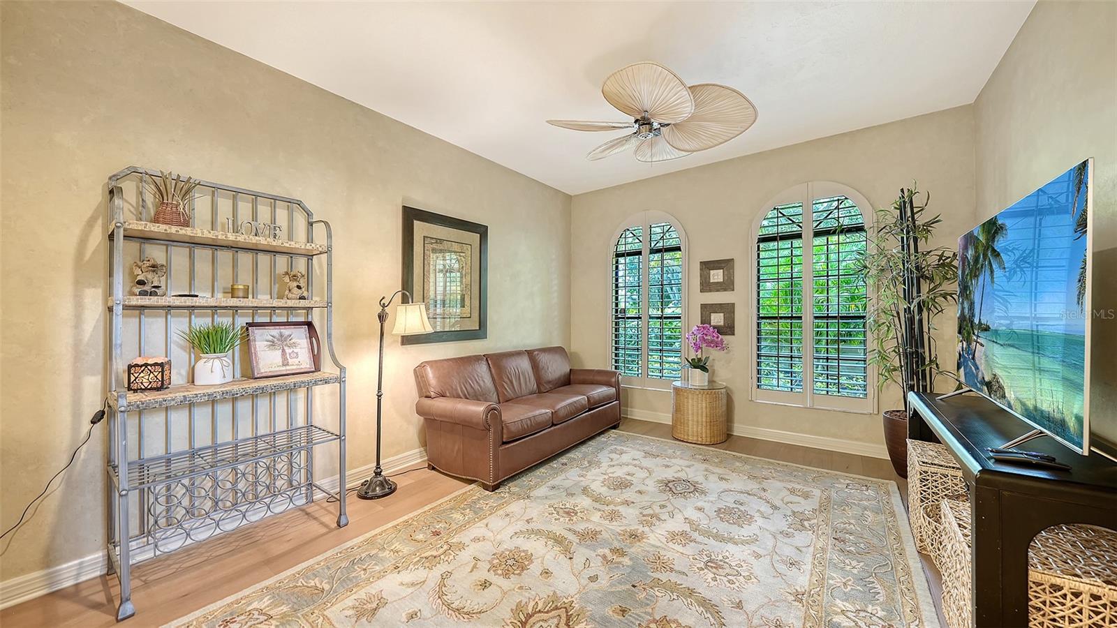4543 LAS BRISAS LN — photo 14