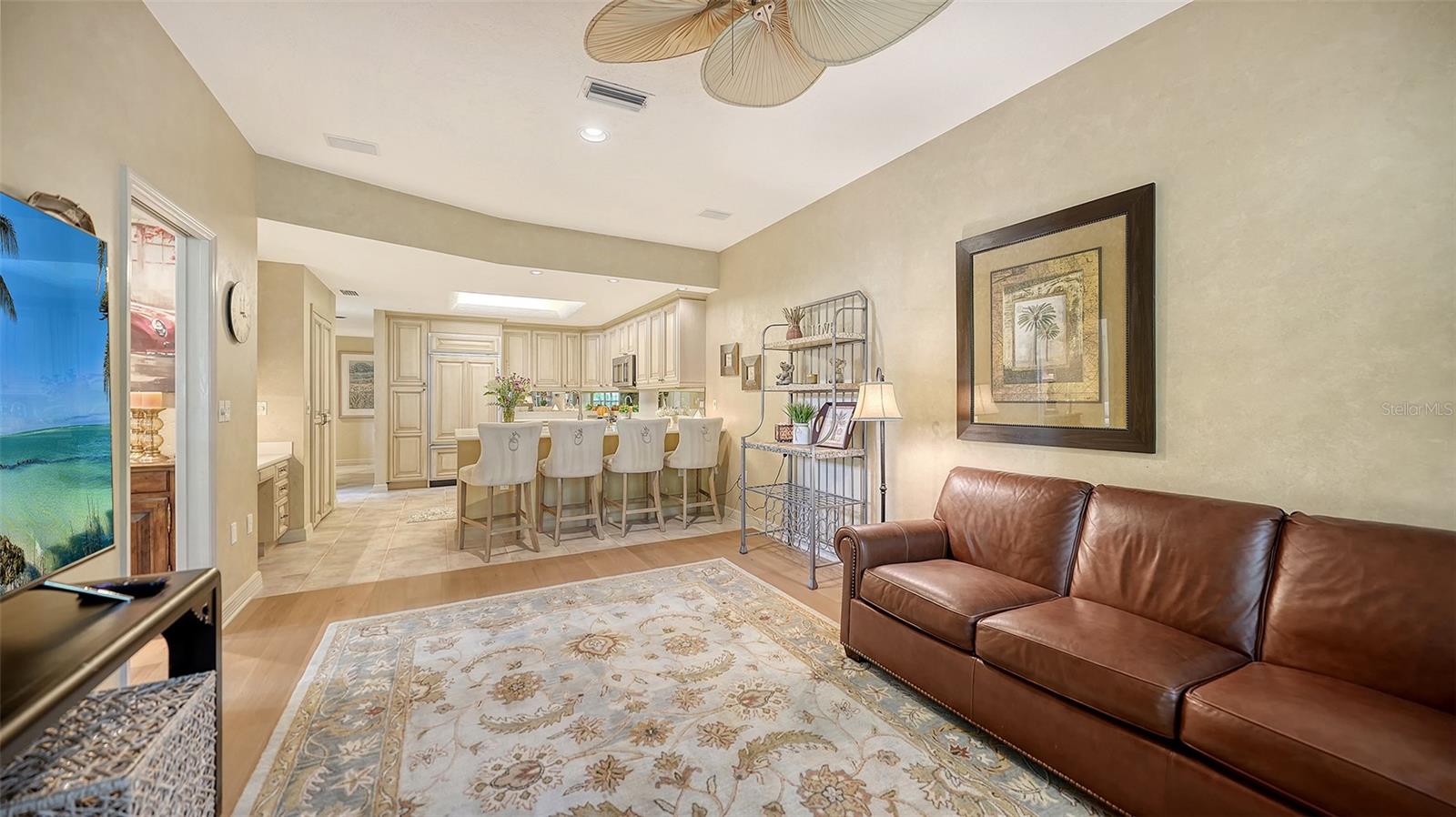 4543 LAS BRISAS LN — photo 16