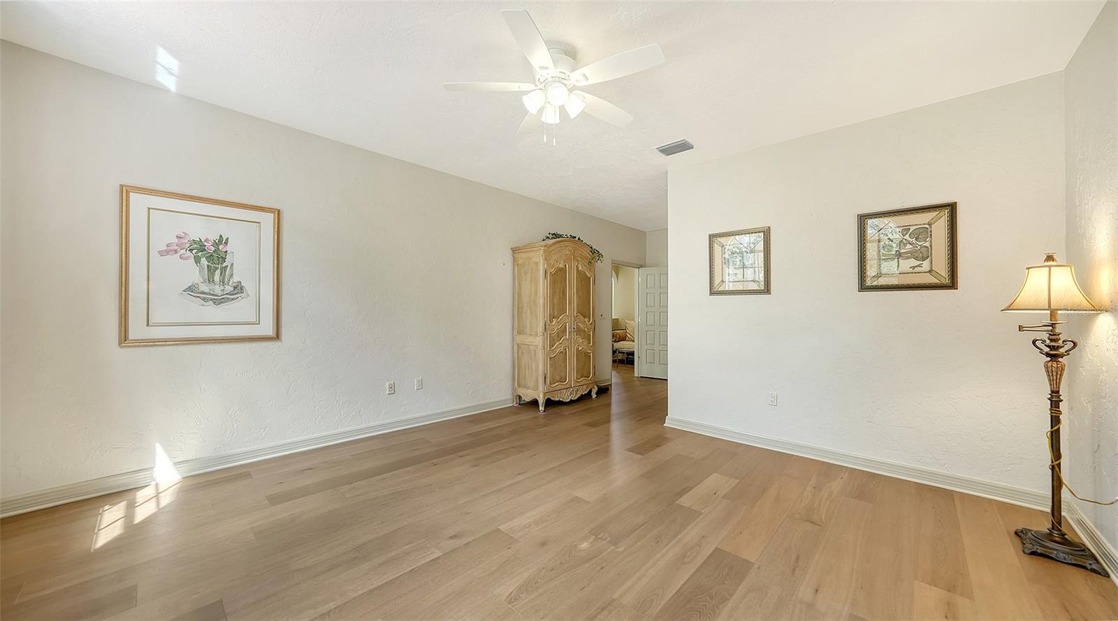 4543 LAS BRISAS LN — photo 35