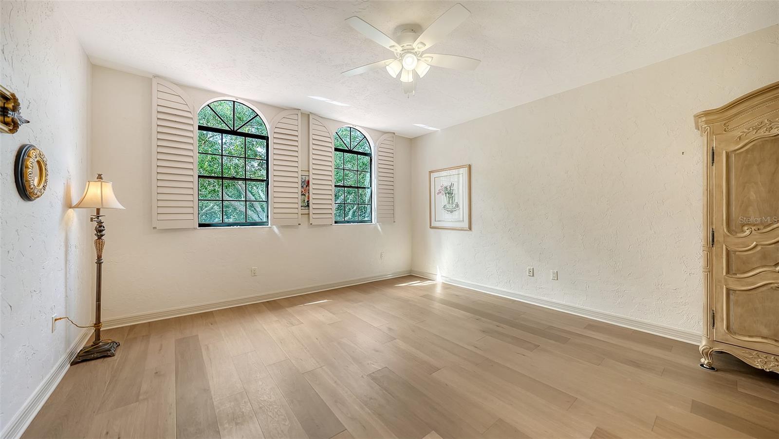 4543 LAS BRISAS LN — photo 34