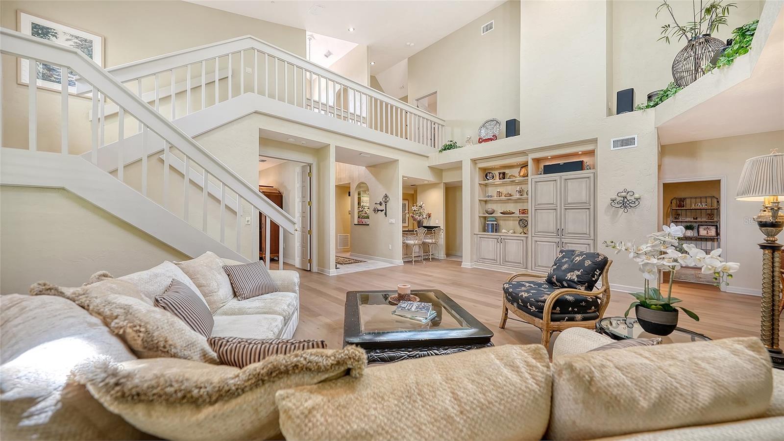 4543 LAS BRISAS LN — photo 9