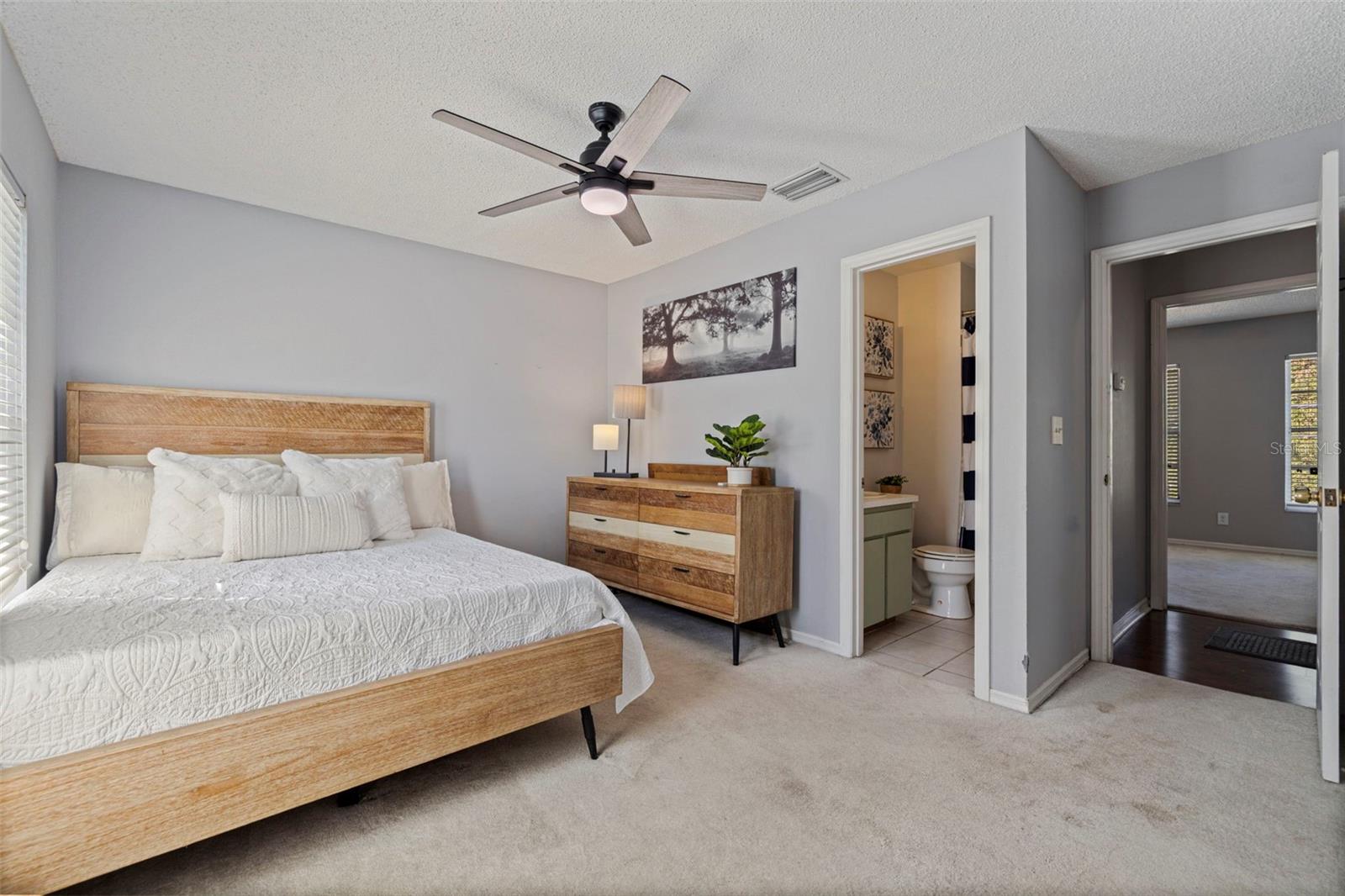 2802 W CLEVELAND ST #B — photo 16