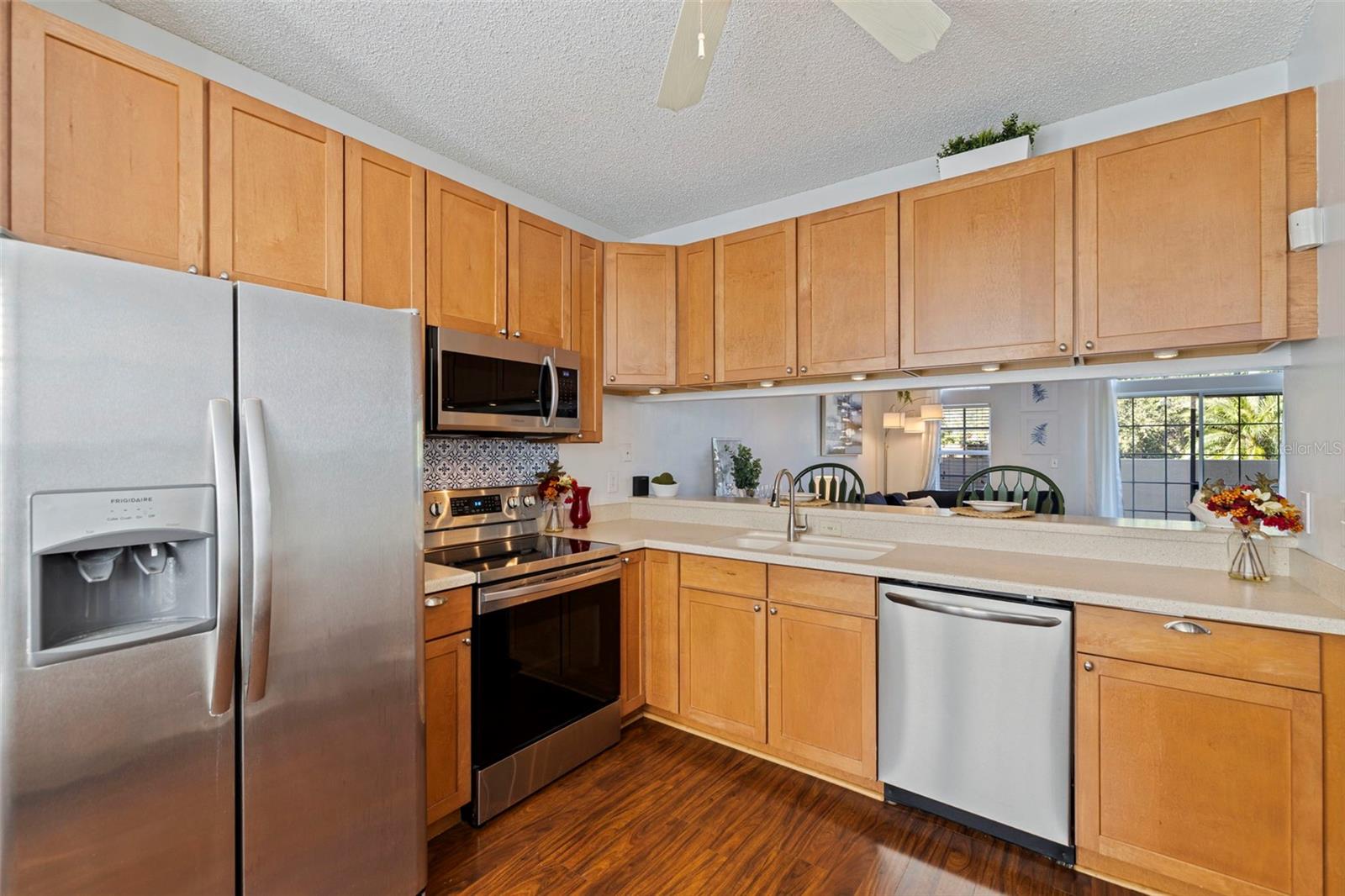 2802 W CLEVELAND ST #B — photo 8