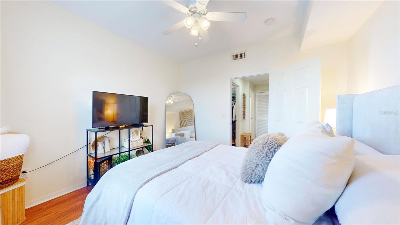 501 KNIGHTS RUN AVE #2121 — photo 17