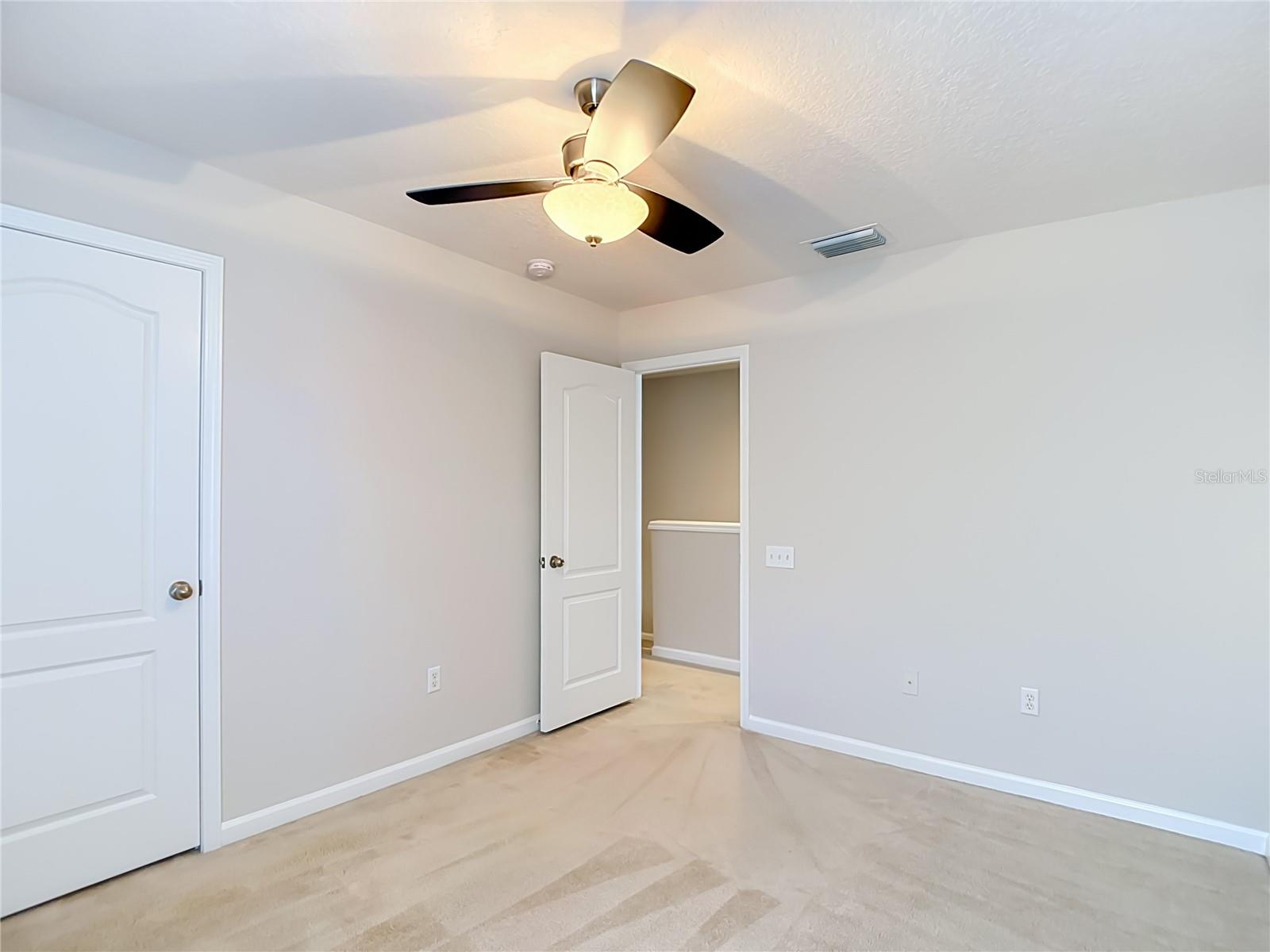 4812 BARNSTEAD DR — photo 26
