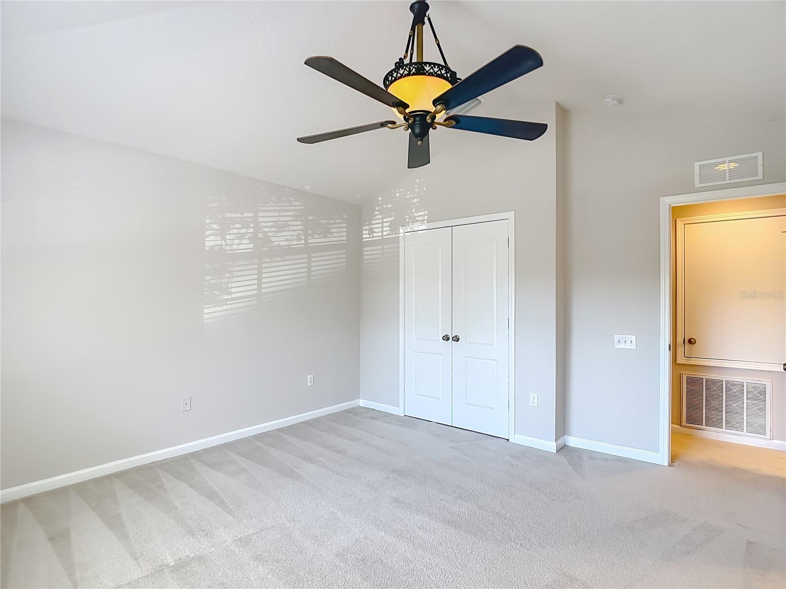 4812 BARNSTEAD DR — photo 32