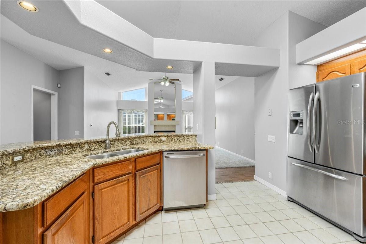 8748 KIPLING AVE — photo 20