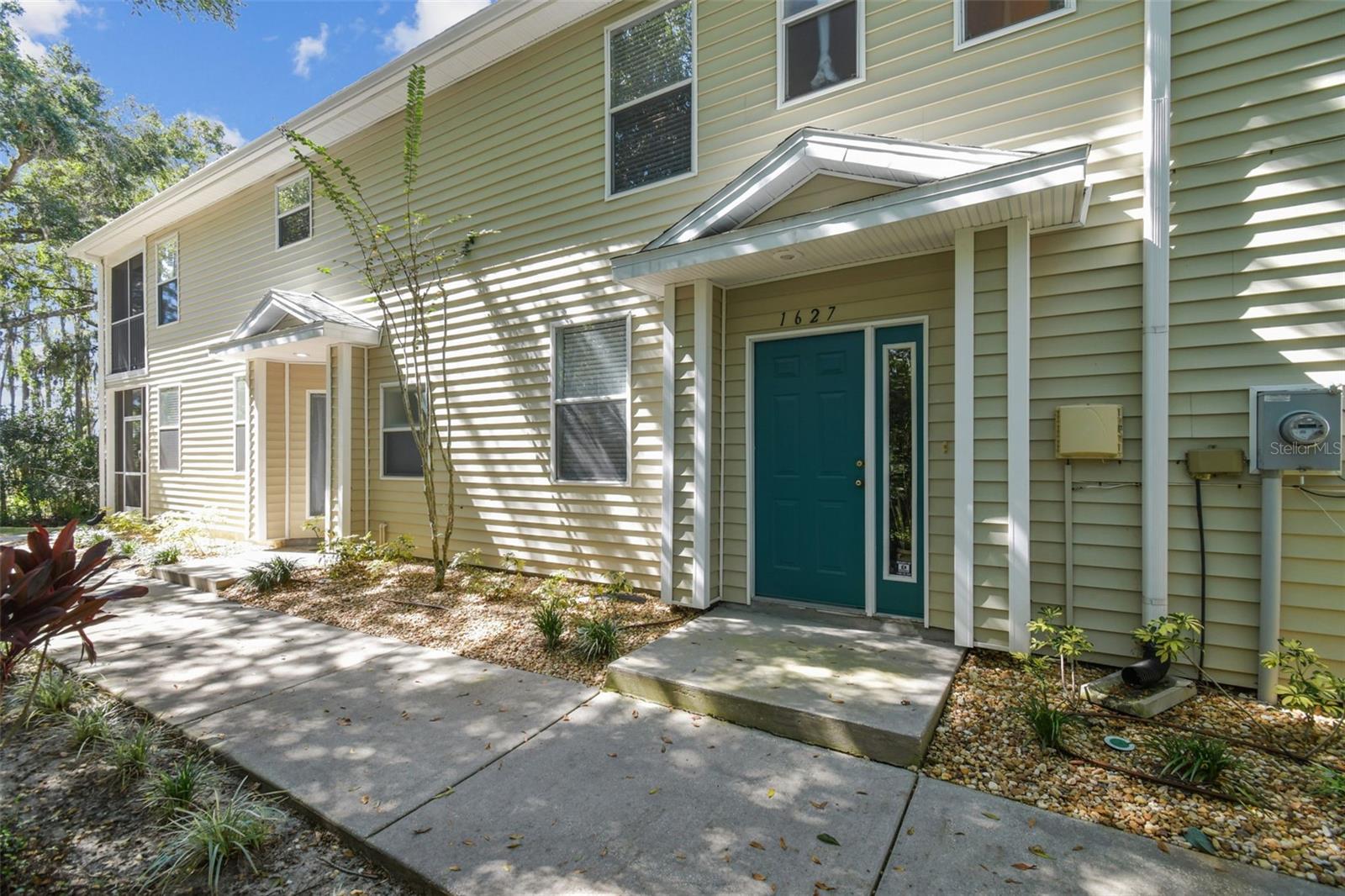 1627 HAMMOCKS AVE — photo 2