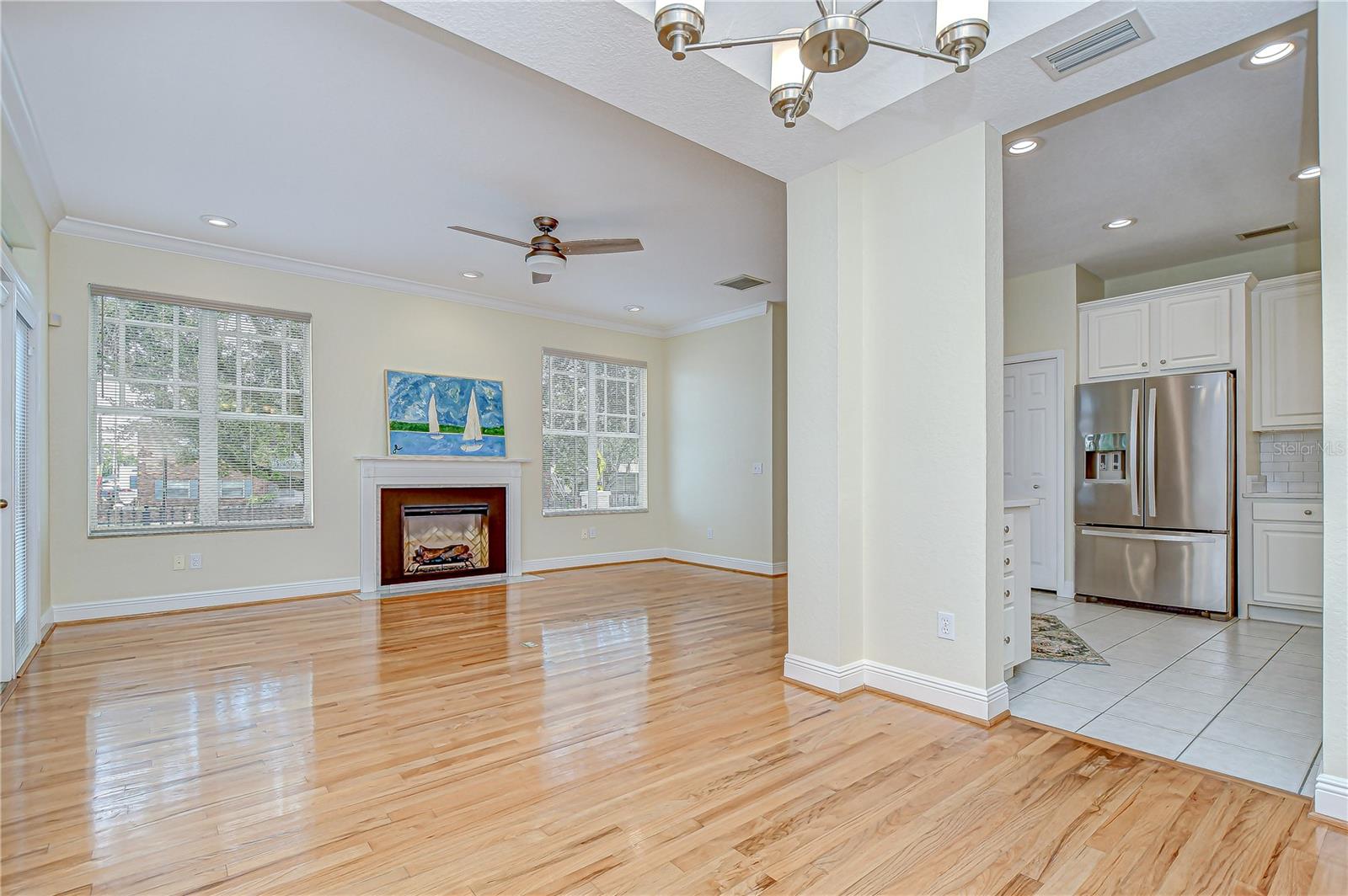 113 BOSPHOROUS AVE #5 — photo 33