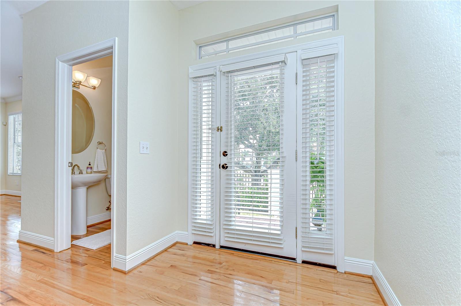 113 BOSPHOROUS AVE #5 — photo 19