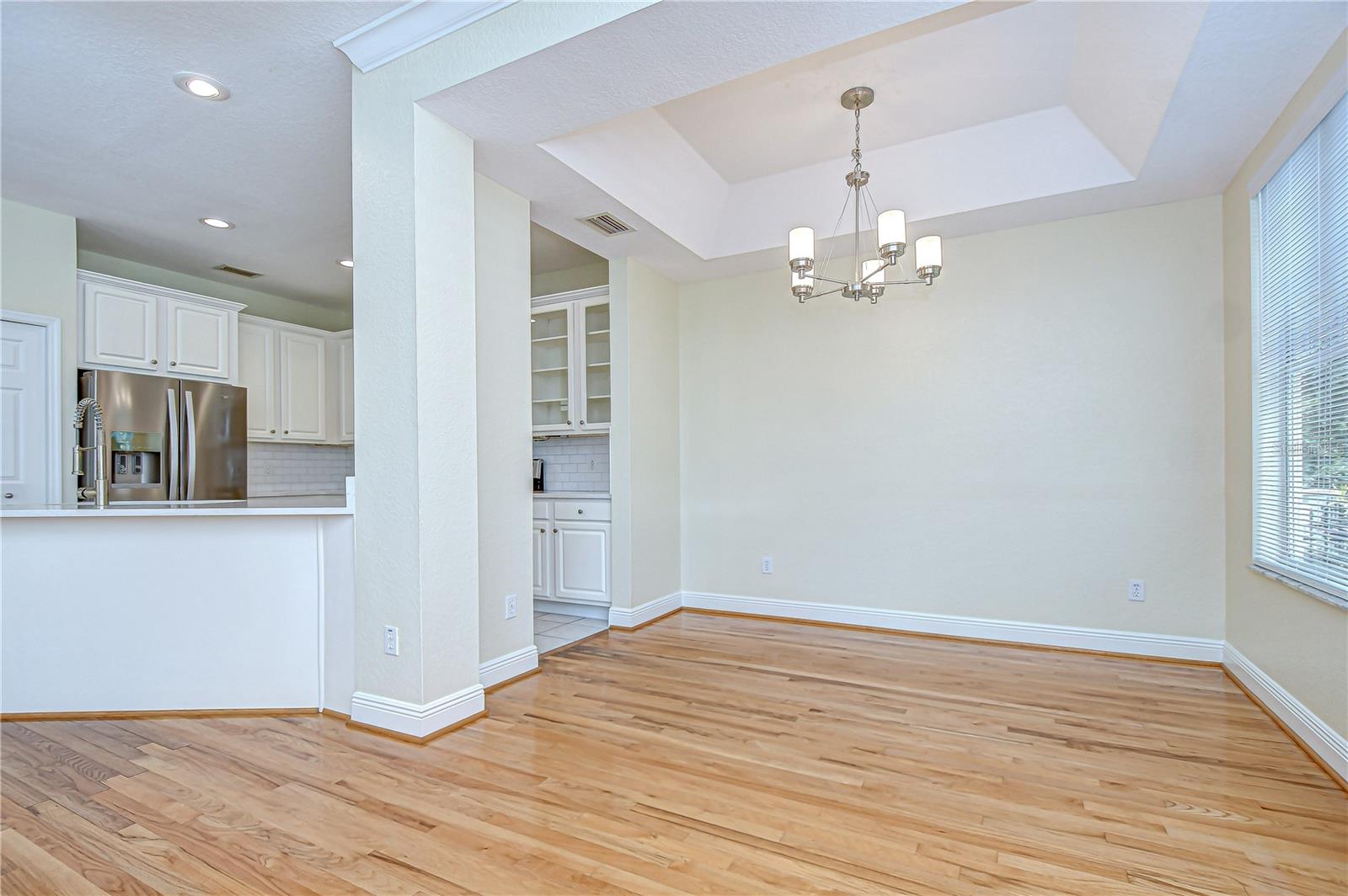 113 BOSPHOROUS AVE #5 — photo 28