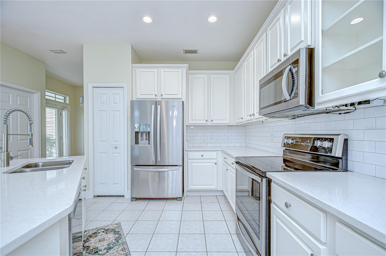 113 BOSPHOROUS AVE #5 — photo 42