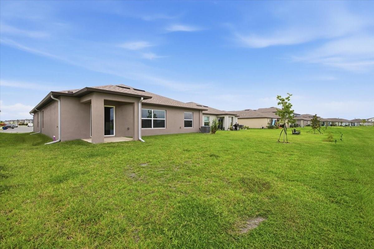 8823 SUNSET PARK TRL — photo 33