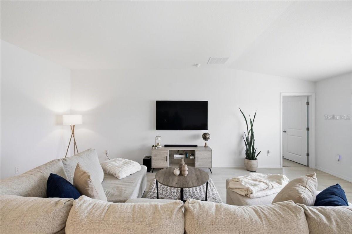 8823 SUNSET PARK TRL — photo 13