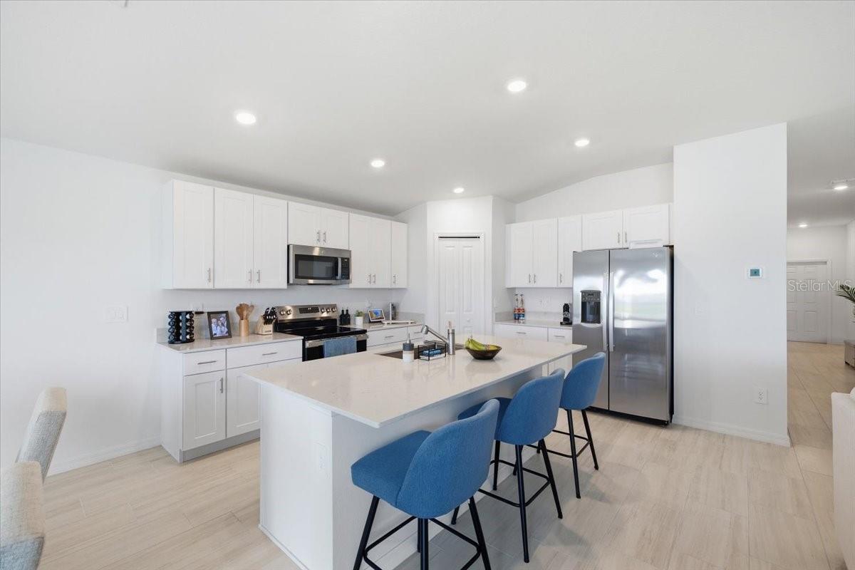 8823 SUNSET PARK TRL — photo 10