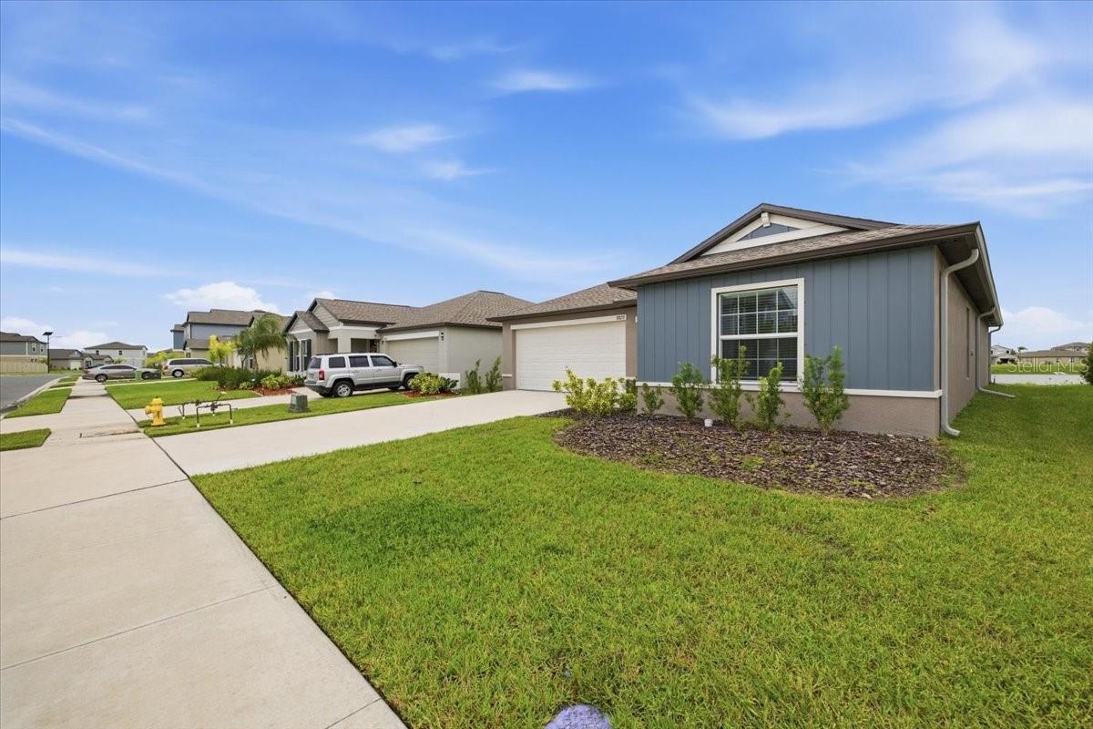 8823 SUNSET PARK TRL — photo 3