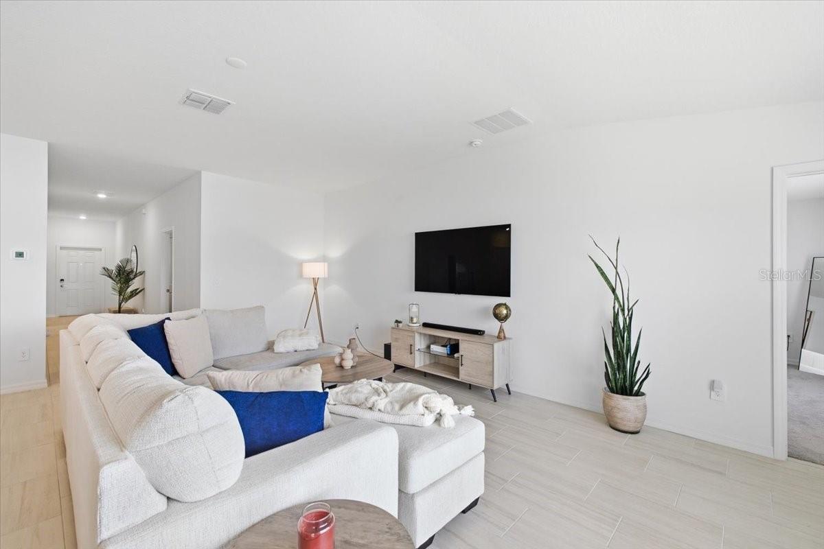 8823 SUNSET PARK TRL — photo 14