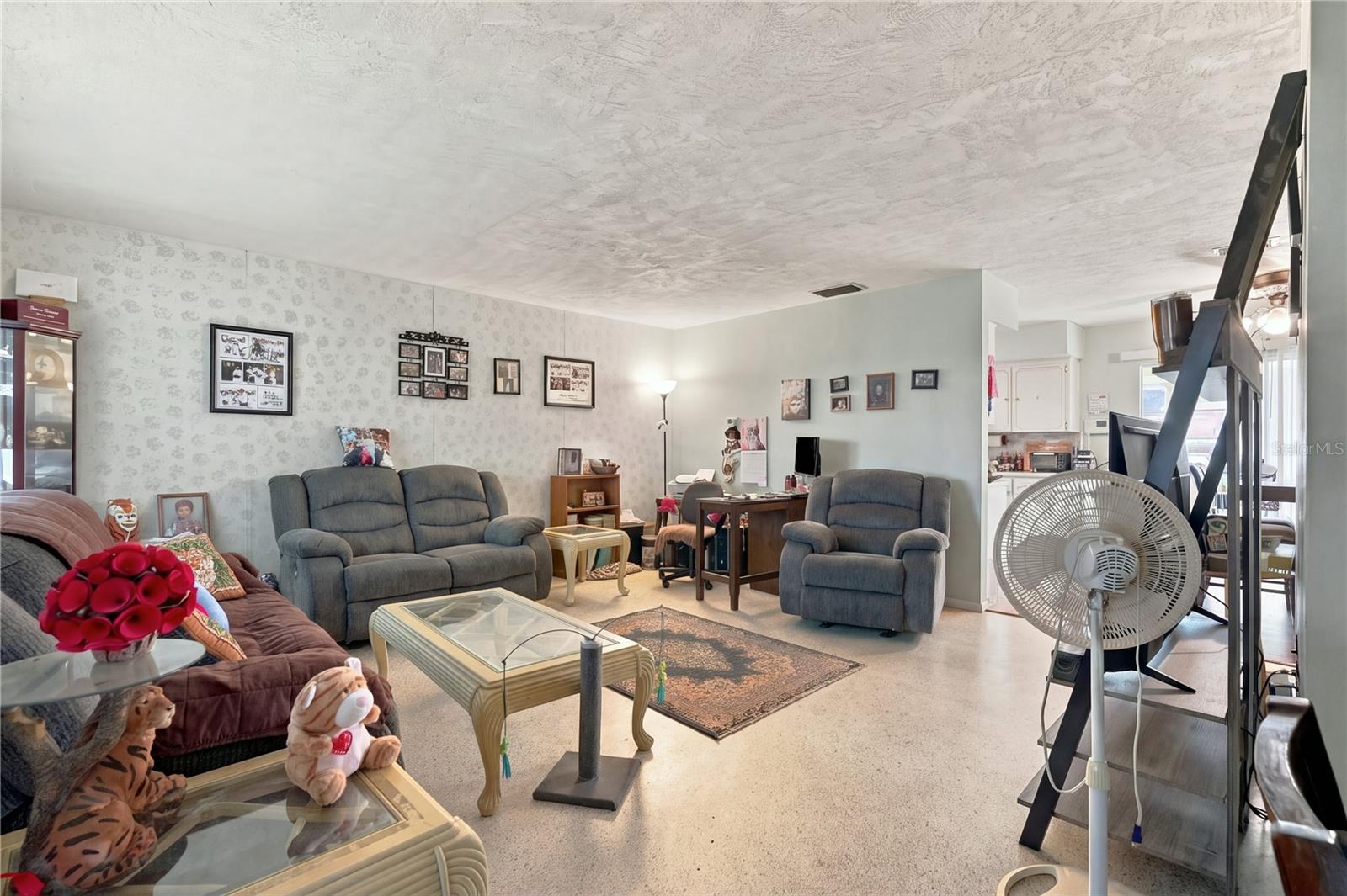 10724 PREMIER AVE — photo 5
