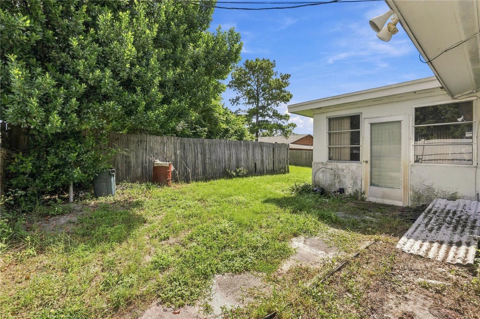 10724 PREMIER AVE — photo 26