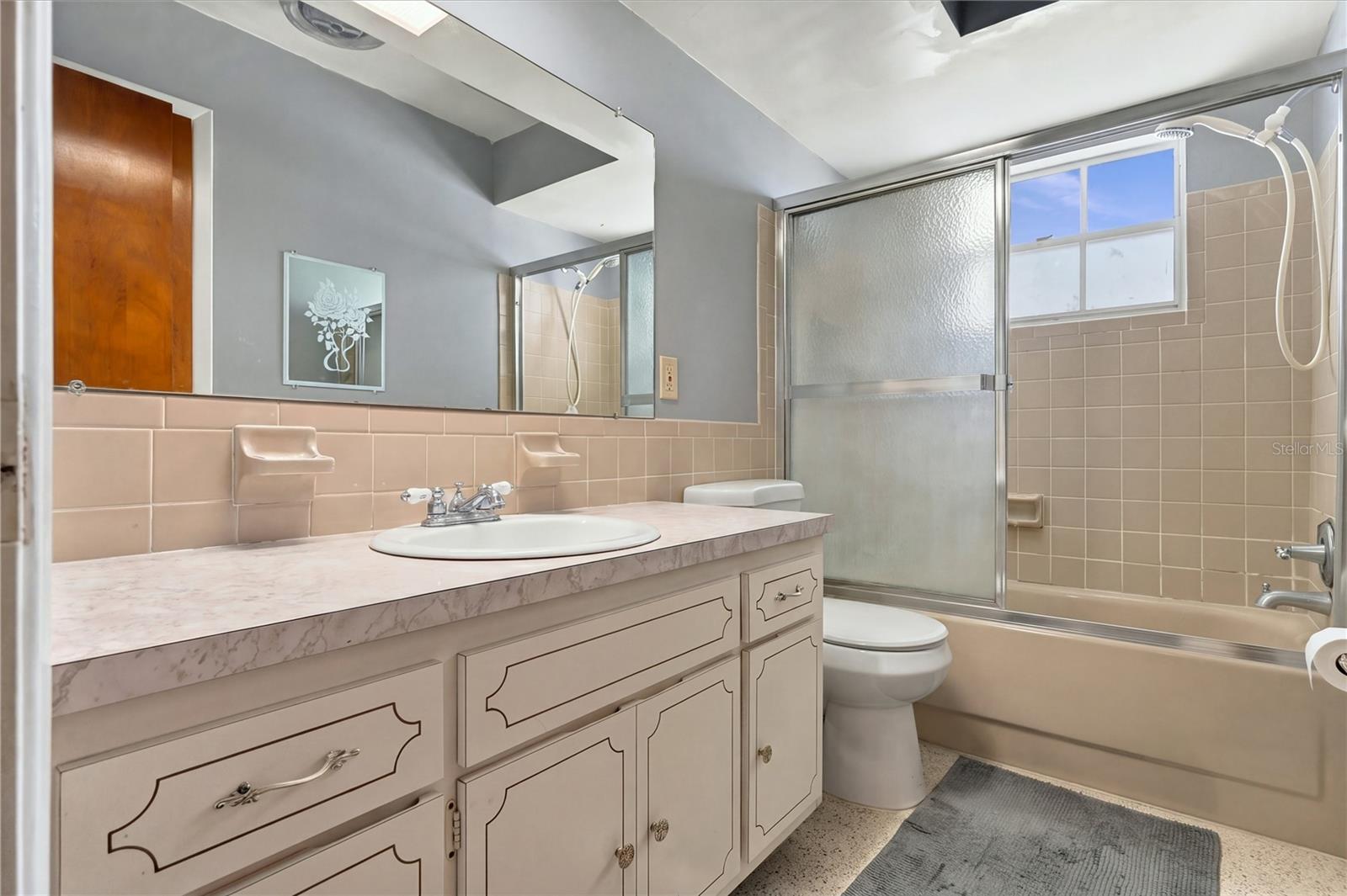 10724 PREMIER AVE — photo 20