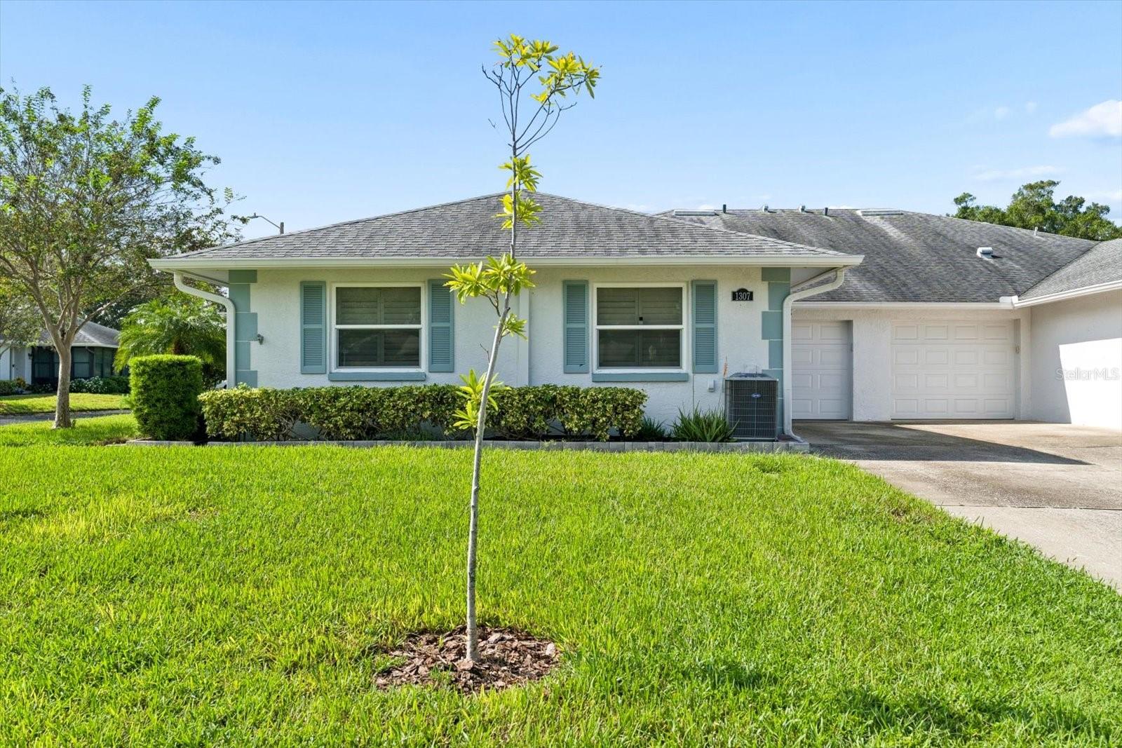 1307 STONEHAVEN LN — photo 35