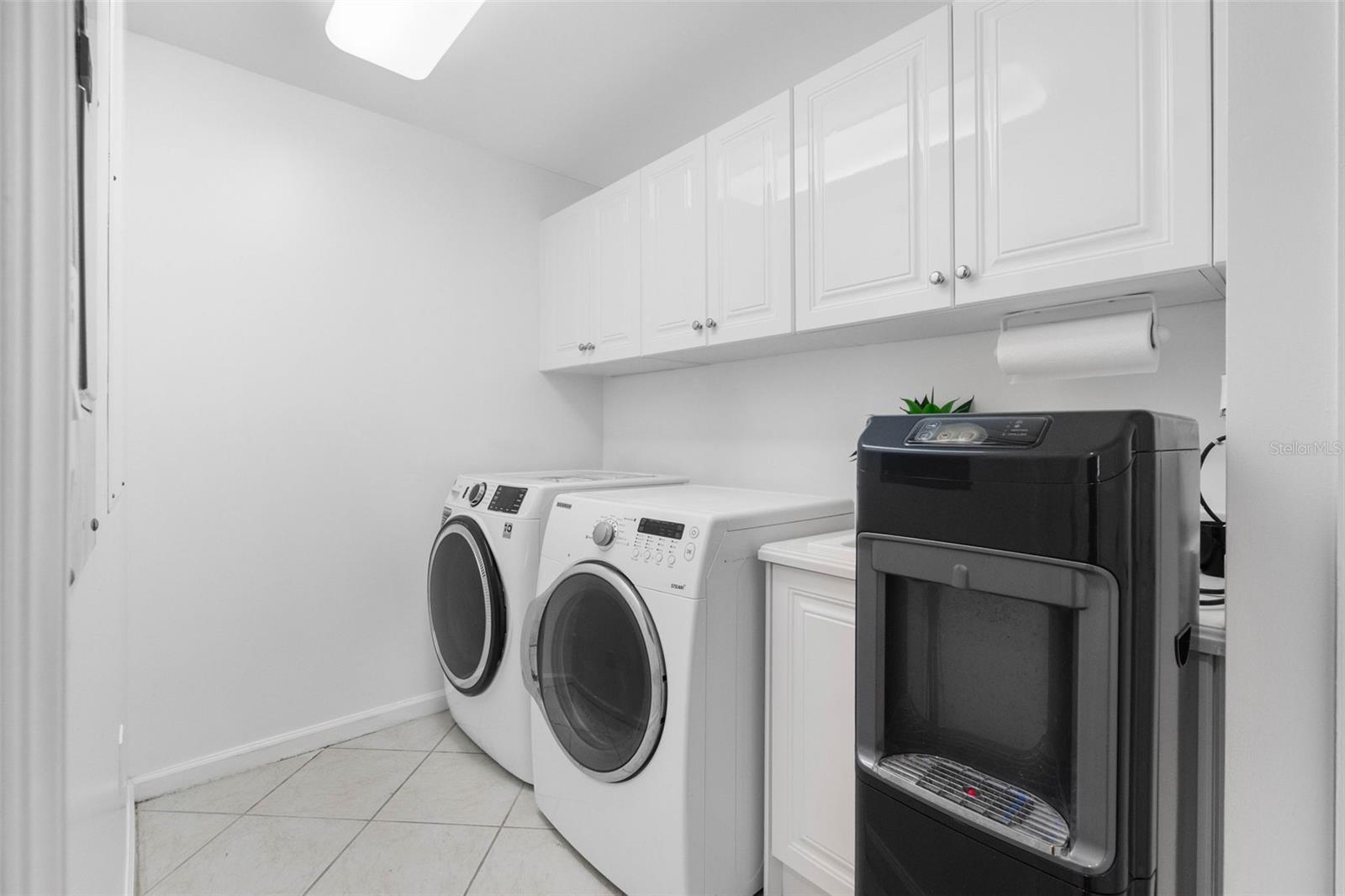 5823 BOWEN DANIEL DR #902 — photo 41