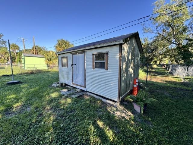 3205 W NAPOLEON AVE — photo 10